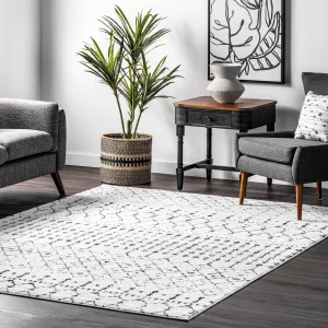 Nuloom Emmy Moroccan Trellis Area Rug