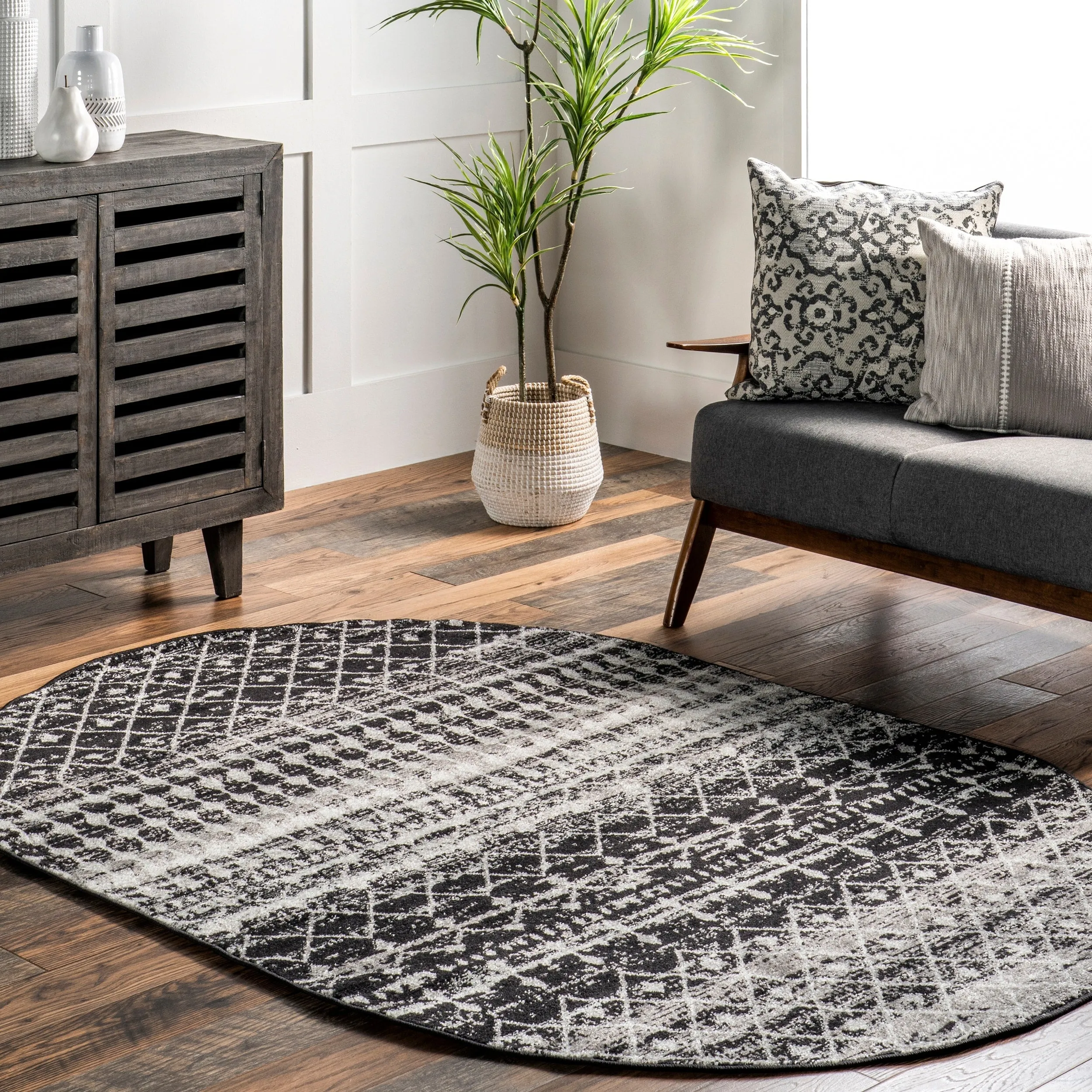 Nuloom Emmy Moroccan Trellis Area Rug