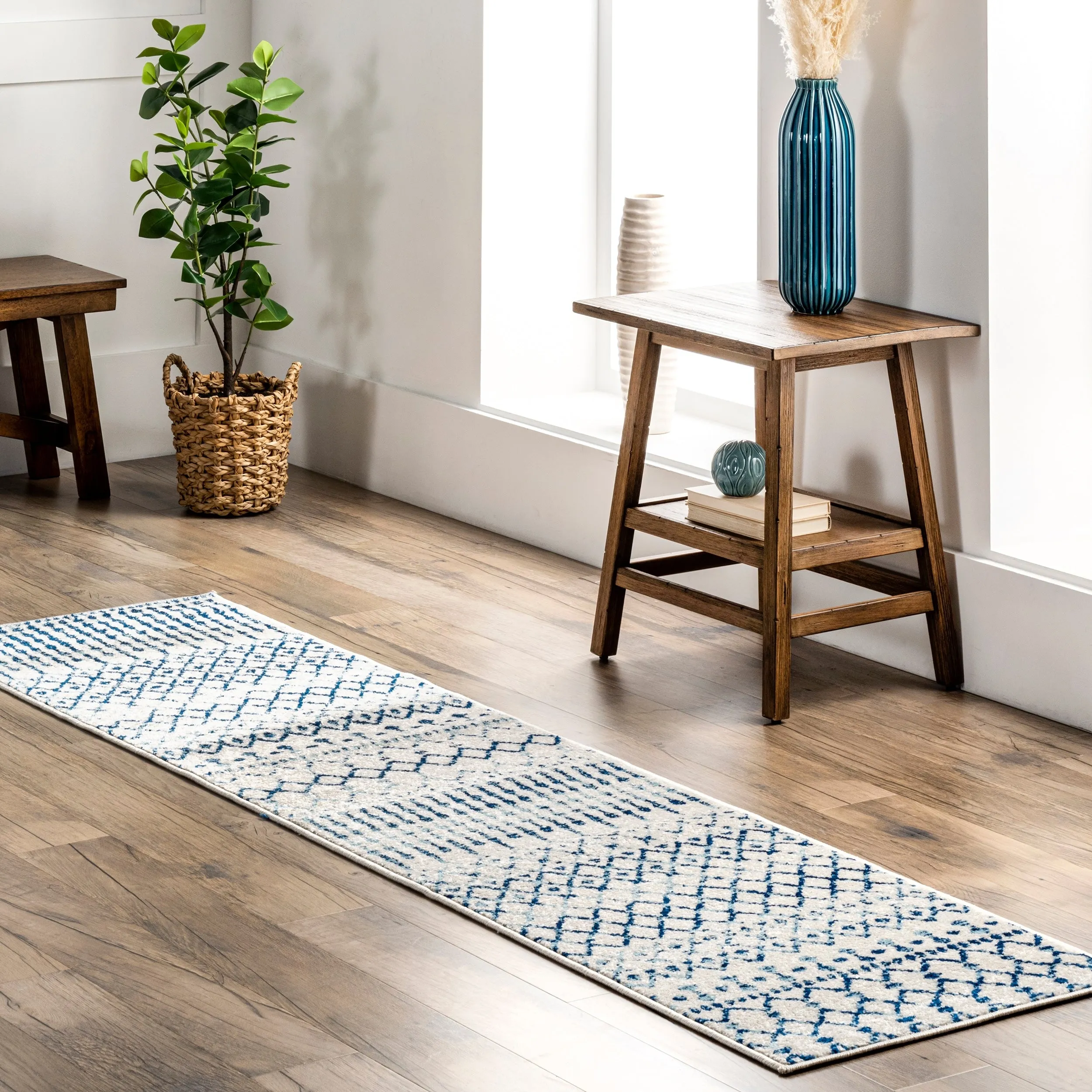 Nuloom Emmy Moroccan Trellis Area Rug
