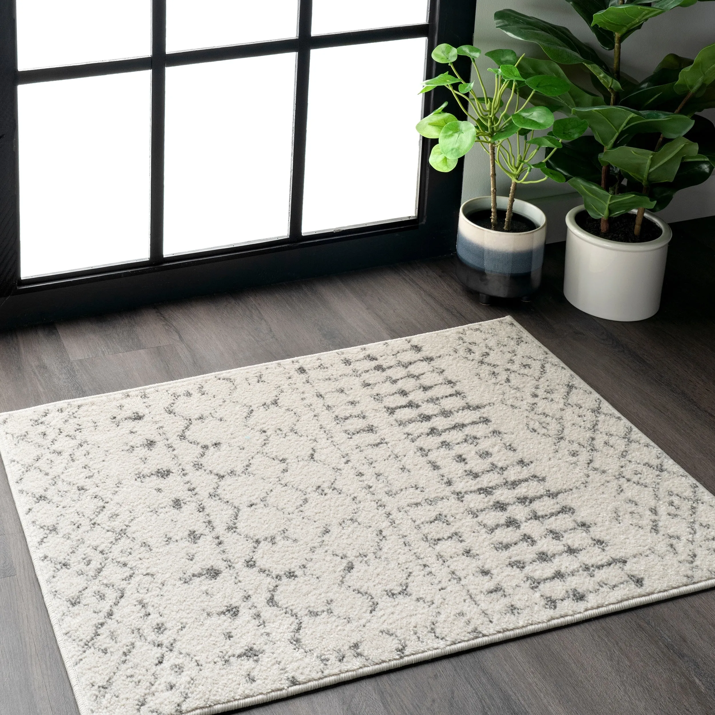 Nuloom Emmy Moroccan Trellis Area Rug