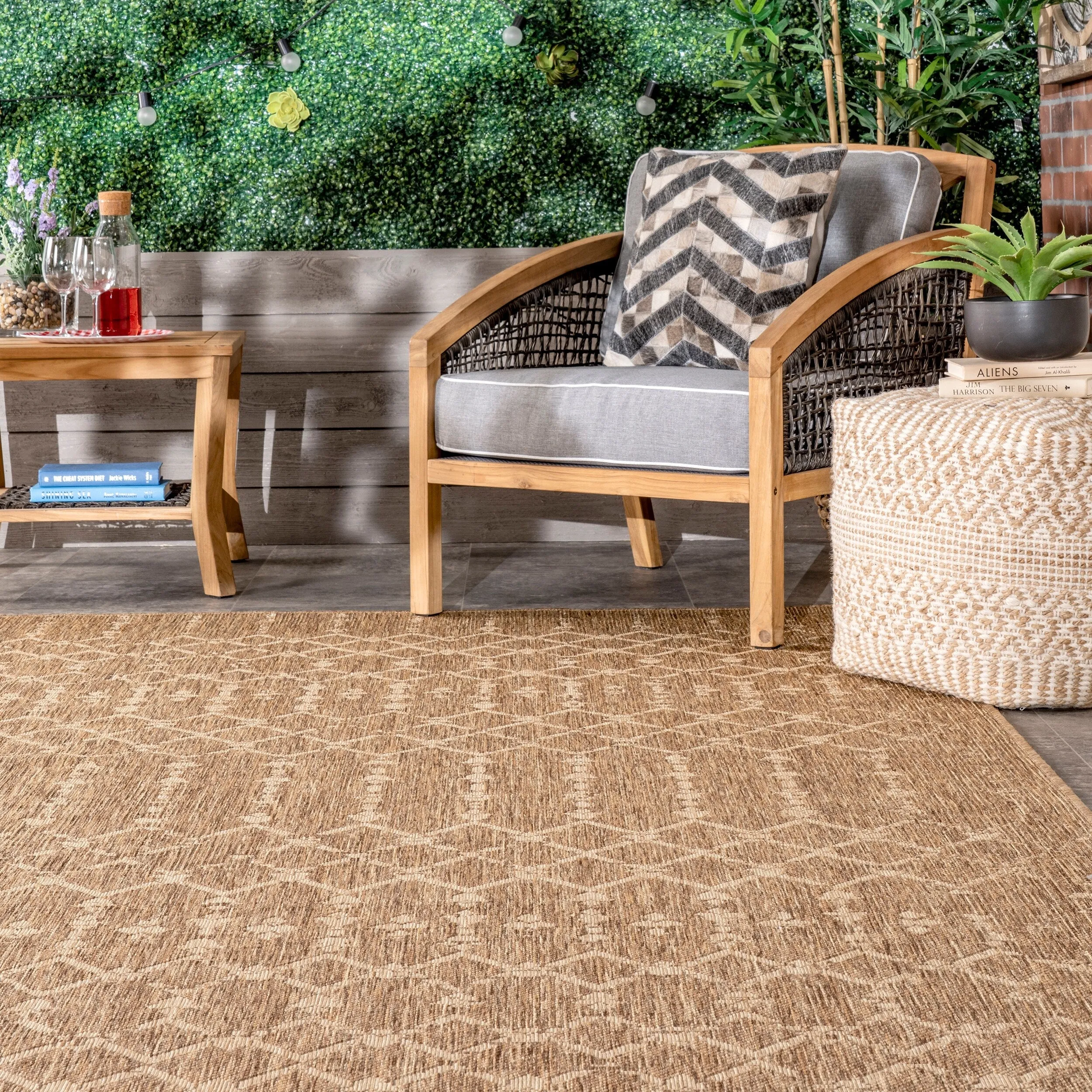Nuloom Grayson Moroccan Trellis Indoor/Outdoor Area Rug