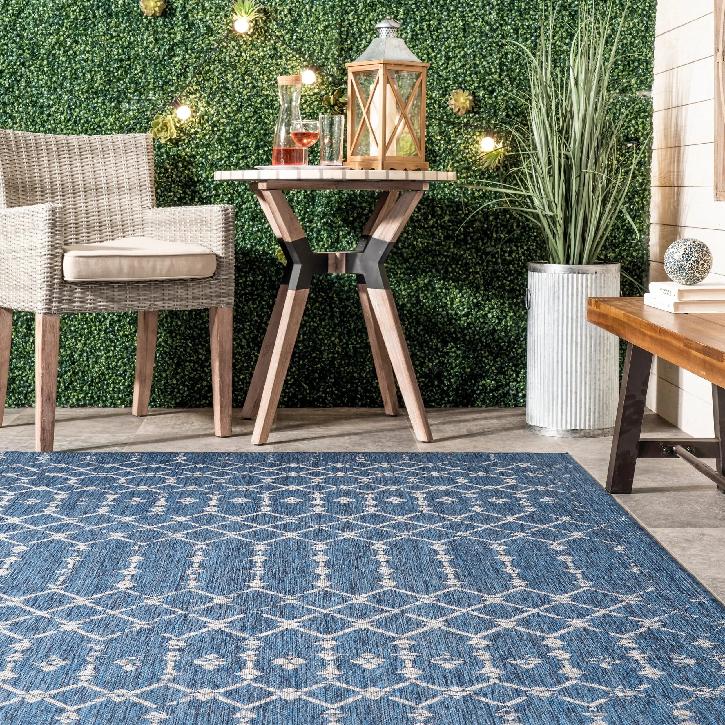 Nuloom Grayson Moroccan Trellis Indoor/Outdoor Area Rug