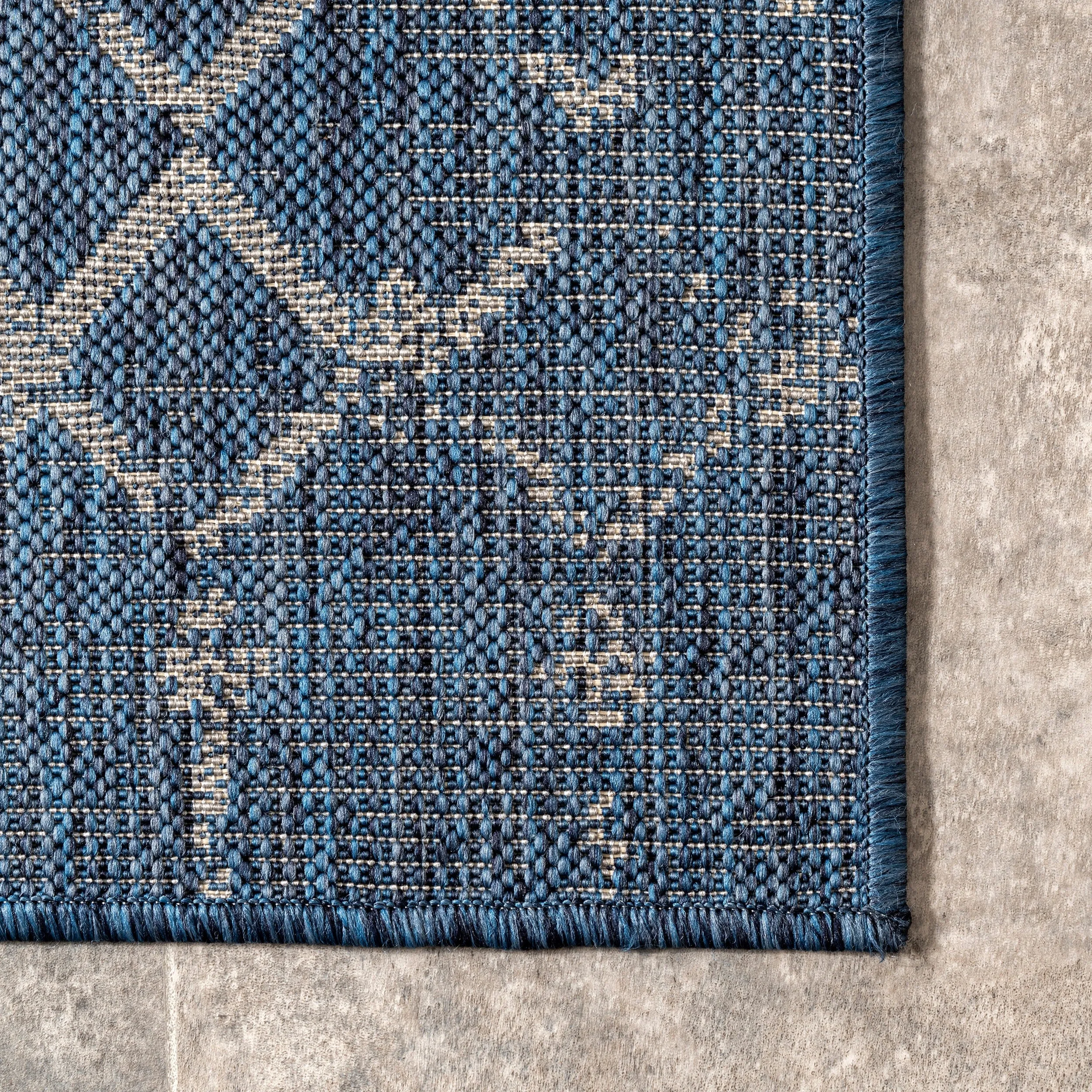 Nuloom Grayson Moroccan Trellis Indoor/Outdoor Area Rug