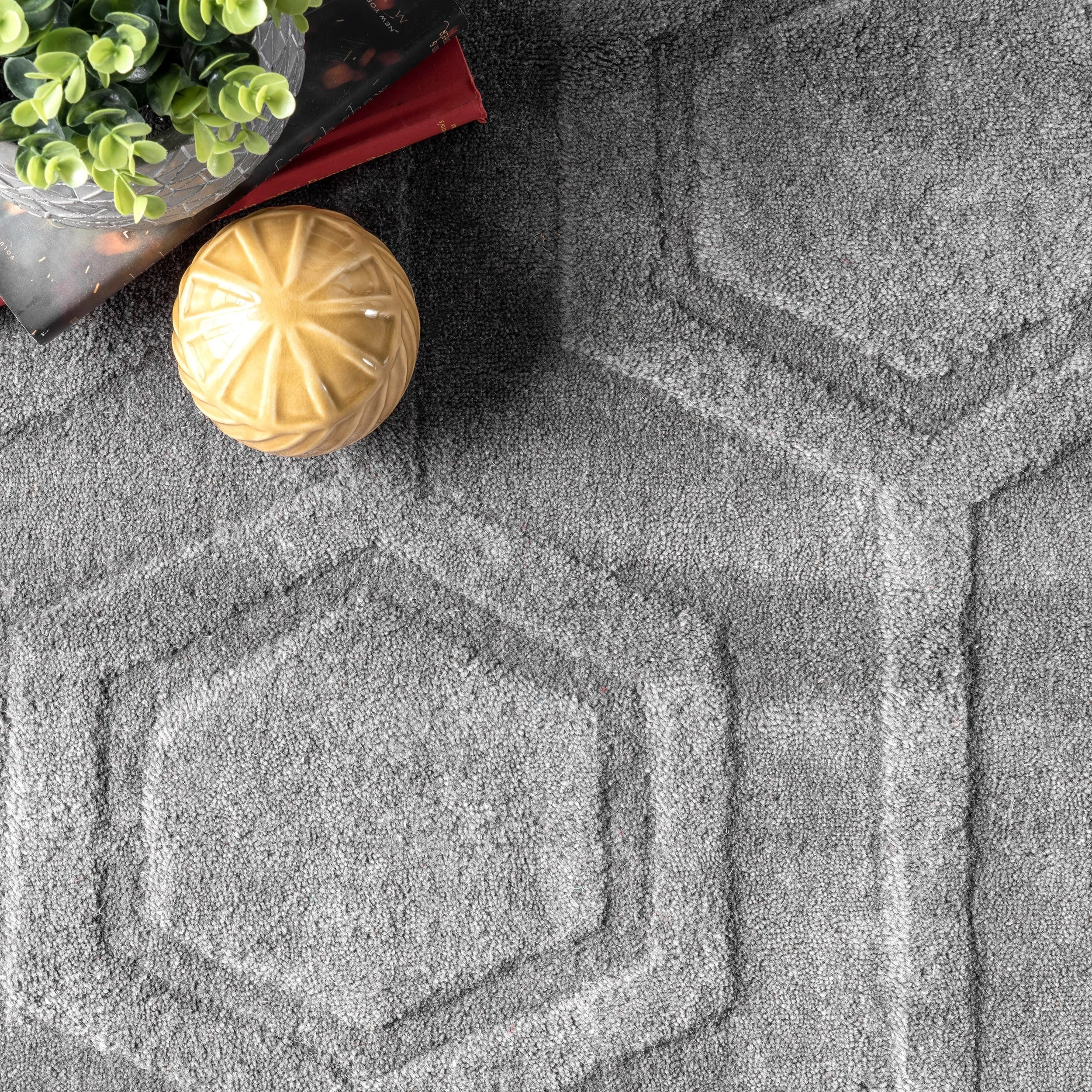 Nuloom Hand Woven Ambrose Area Rug