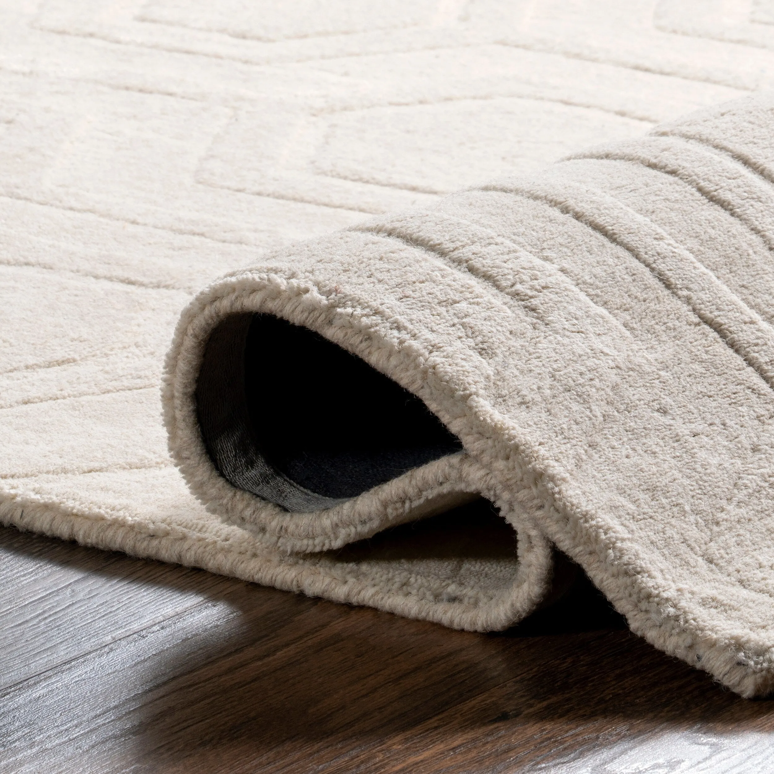 Nuloom Hand Woven Ambrose Area Rug