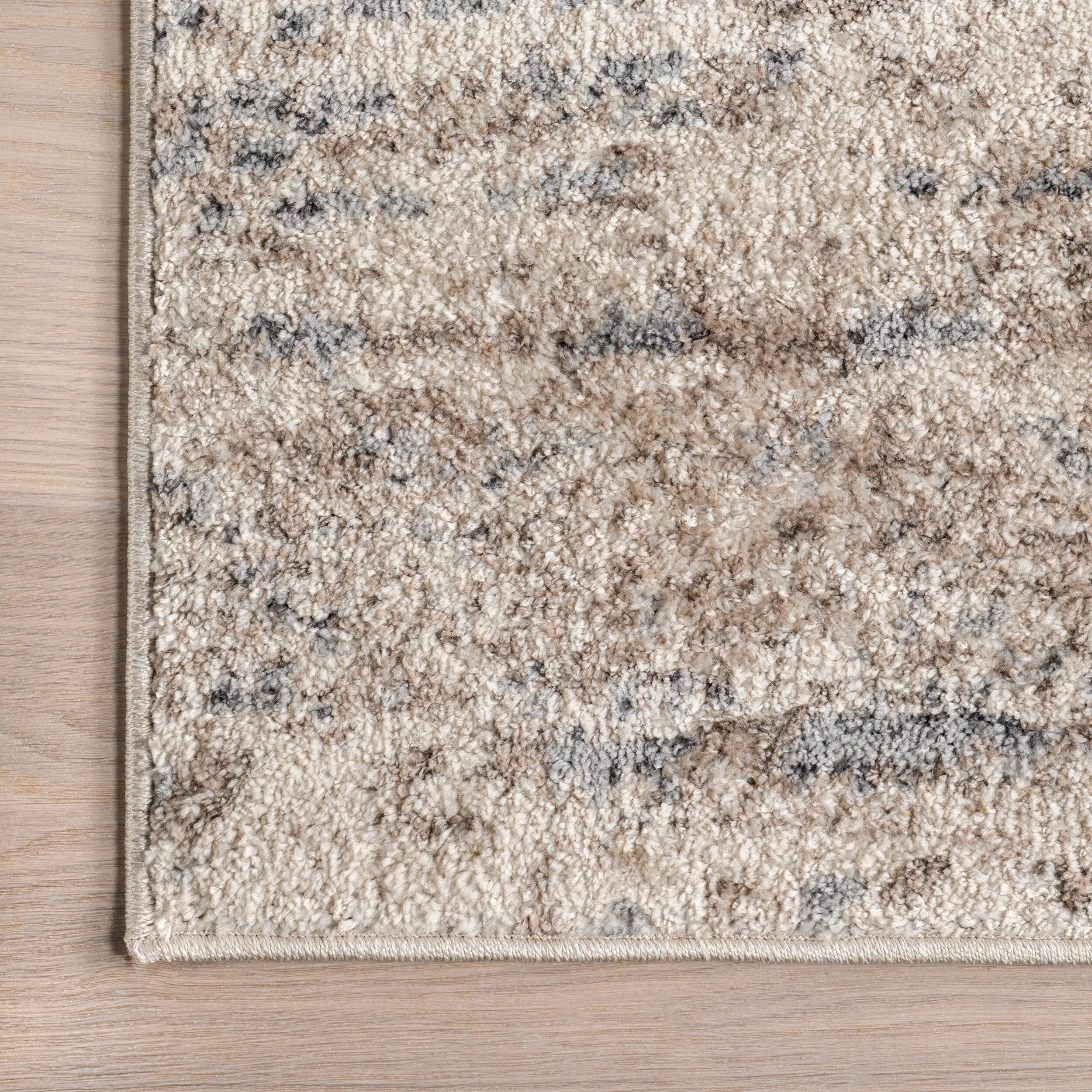 Nuloom Hattie Transitional Moroccan Area Rug