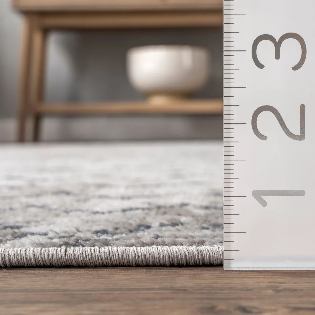 Nuloom Isla Modern Motif Area Rug