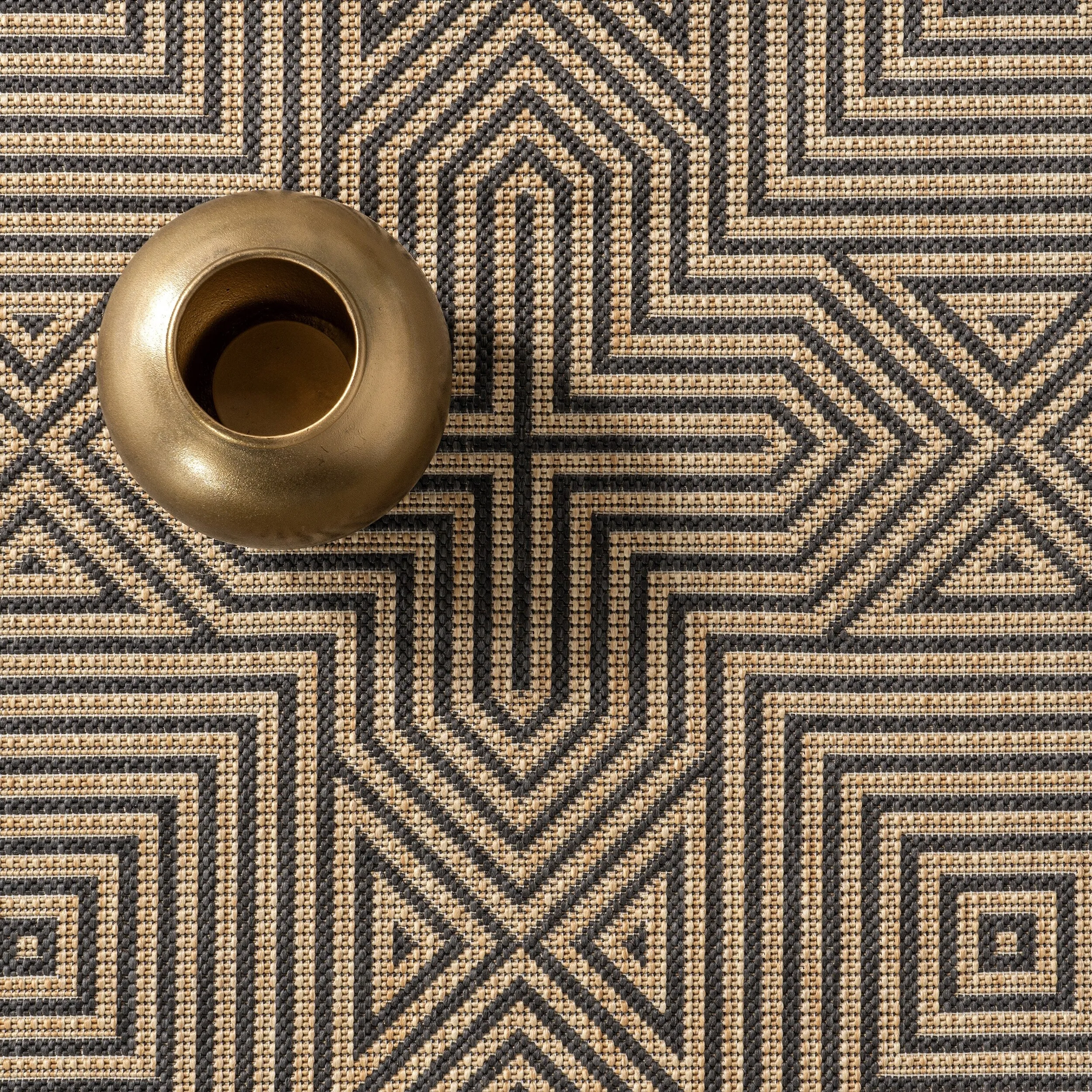 Nuloom Kelsey Modern Abstract Indoor/Outdoor Area Rug