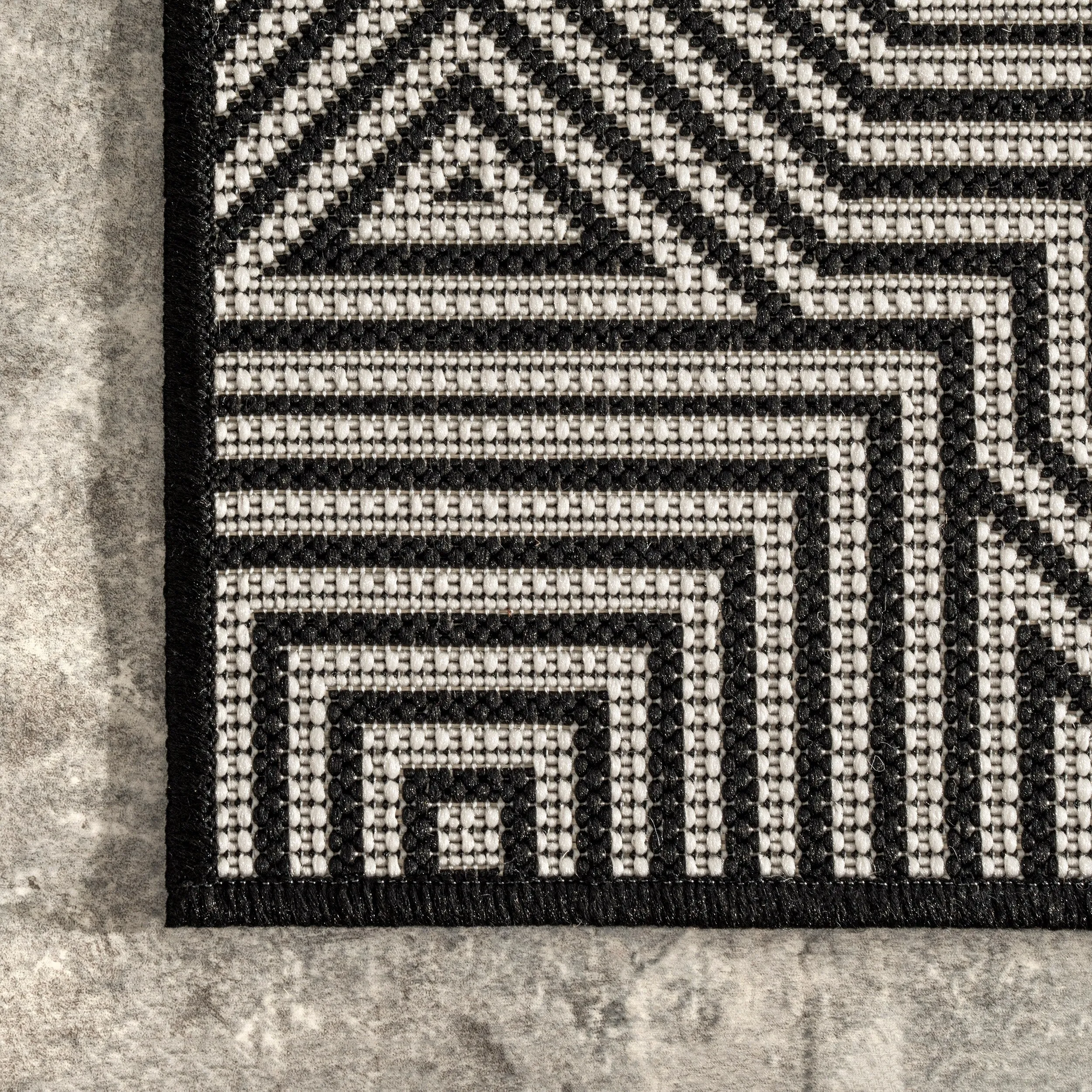 Nuloom Kelsey Modern Abstract Indoor/Outdoor Area Rug
