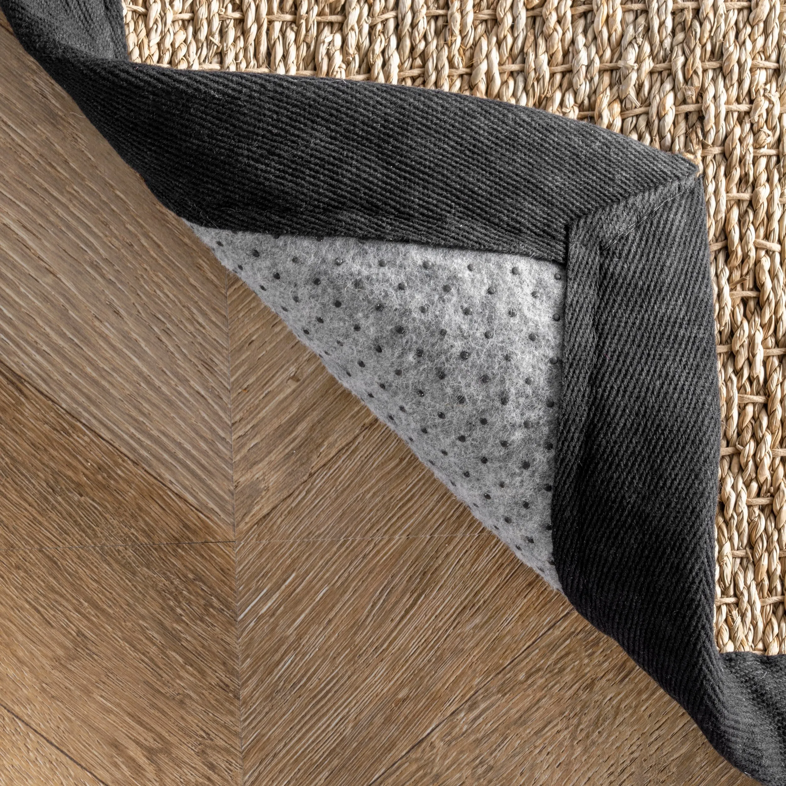 Nuloom Kiana Casual Seagrass Bordered Area Rug