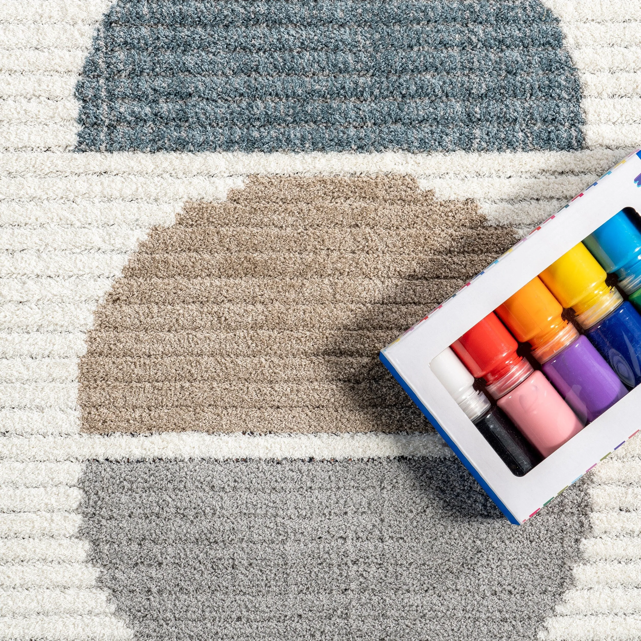 Nuloom Leyla Half Colorful Circles Kids Area Rug