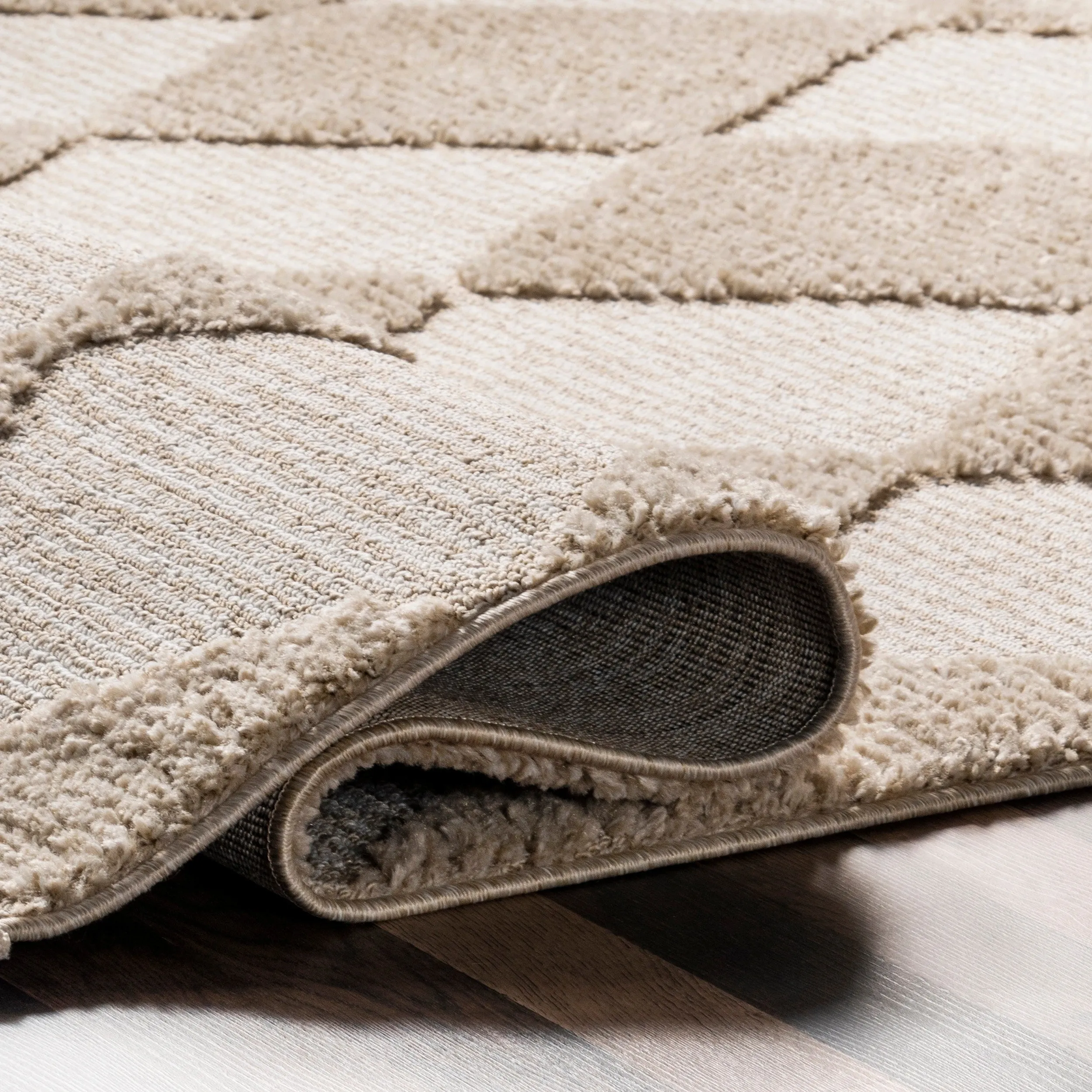 Nuloom Marissa High/Low Diamond Tassel Area Rug