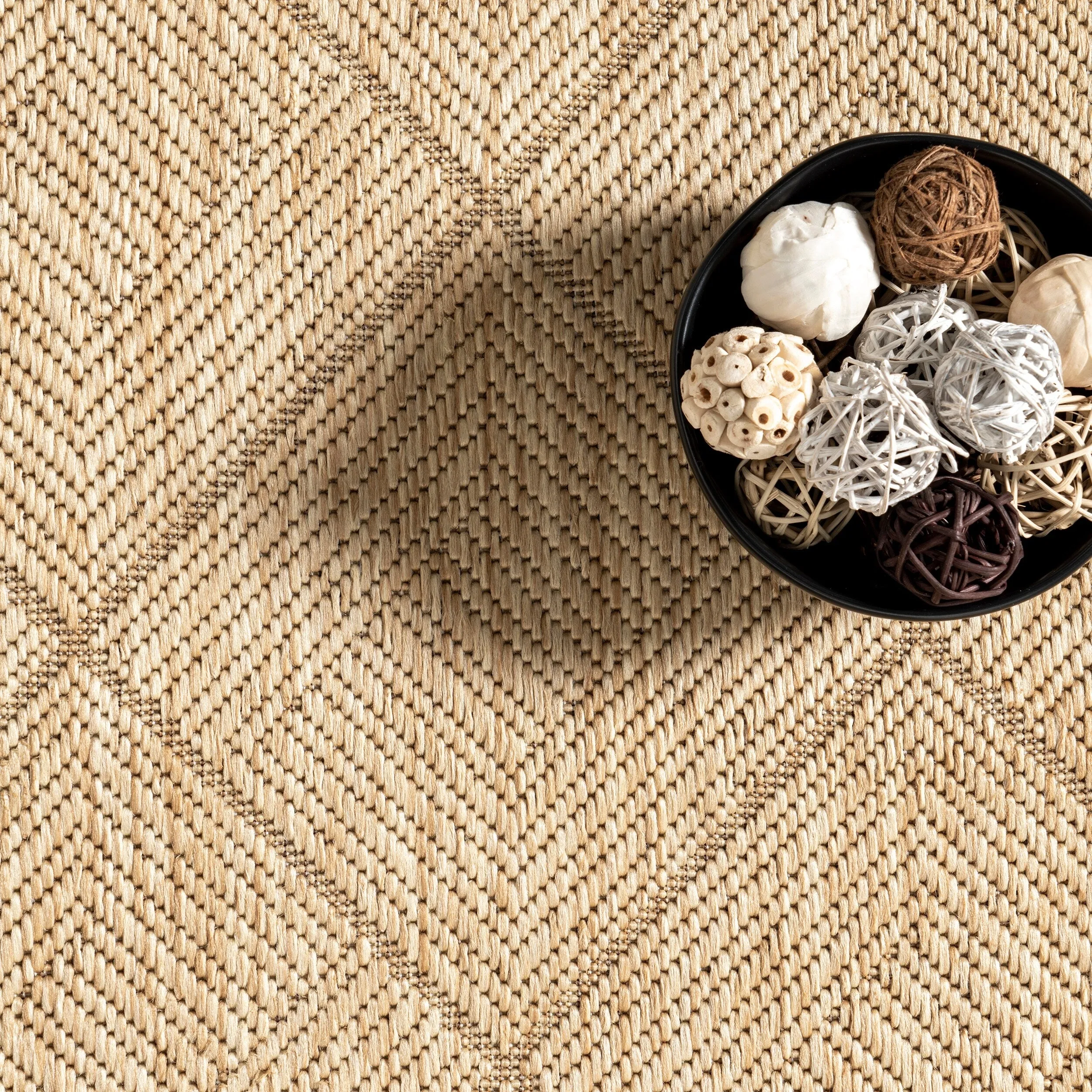 Nuloom Ray Diamond Indoor/Outdoor Area Rug