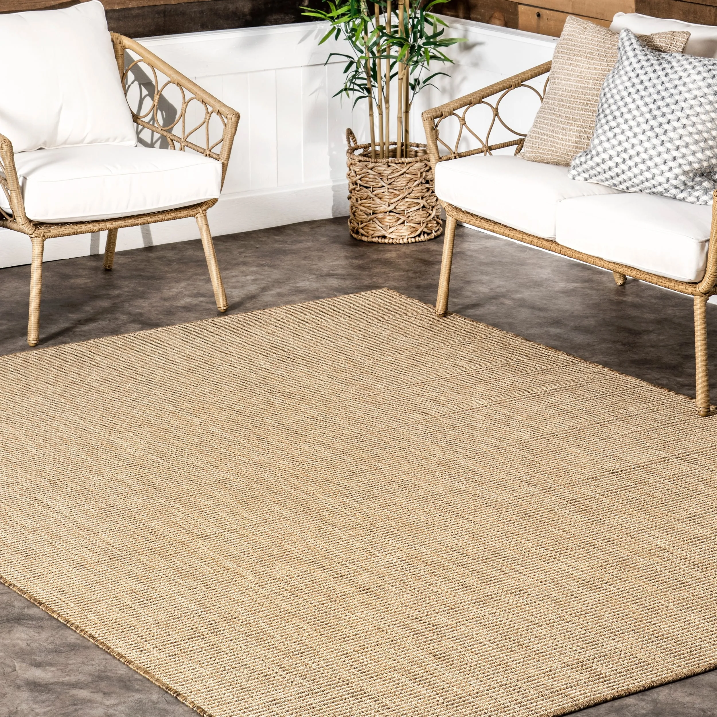 Nuloom Rosy Classic Indoor/Outdoor Area Rug