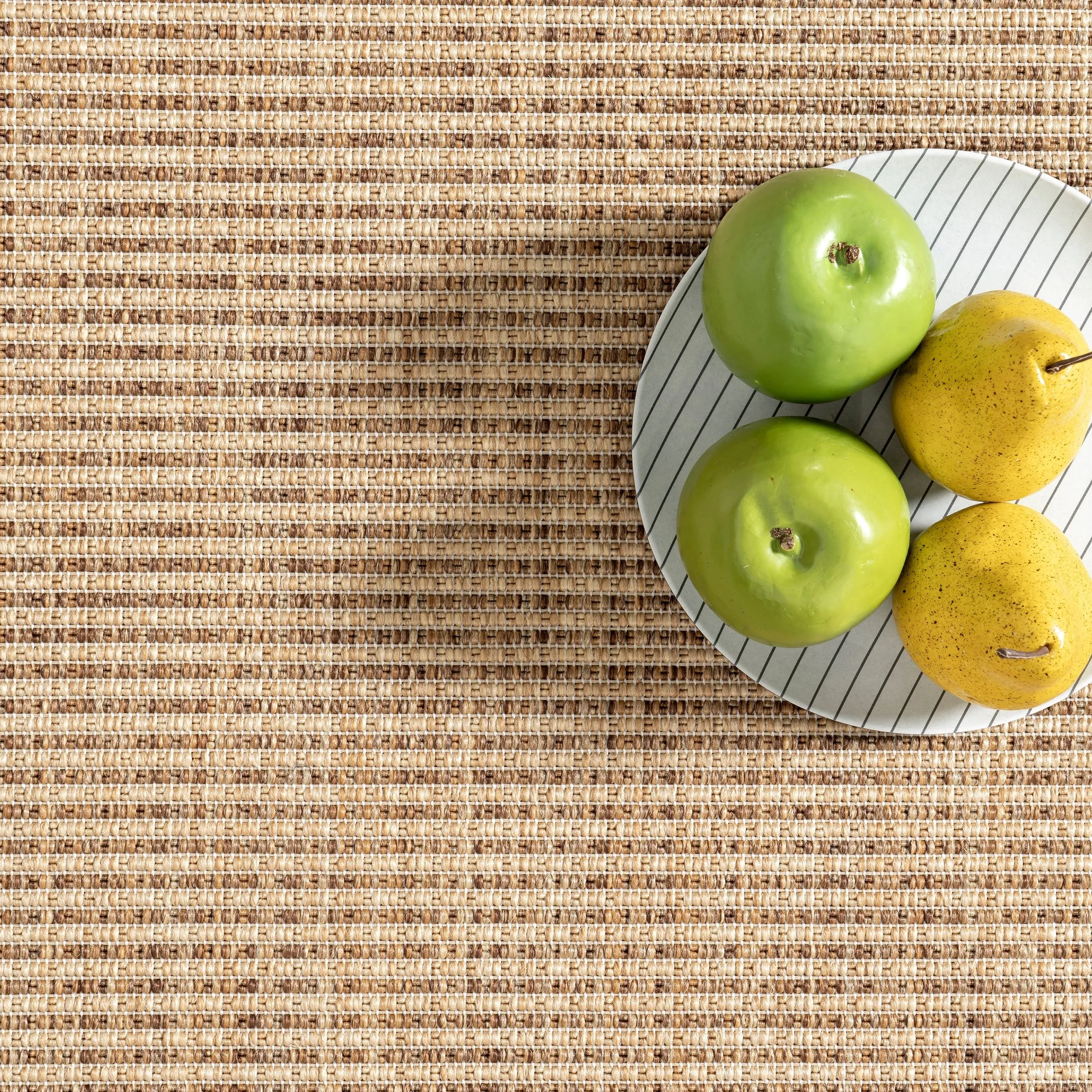 Nuloom Rosy Classic Indoor/Outdoor Area Rug