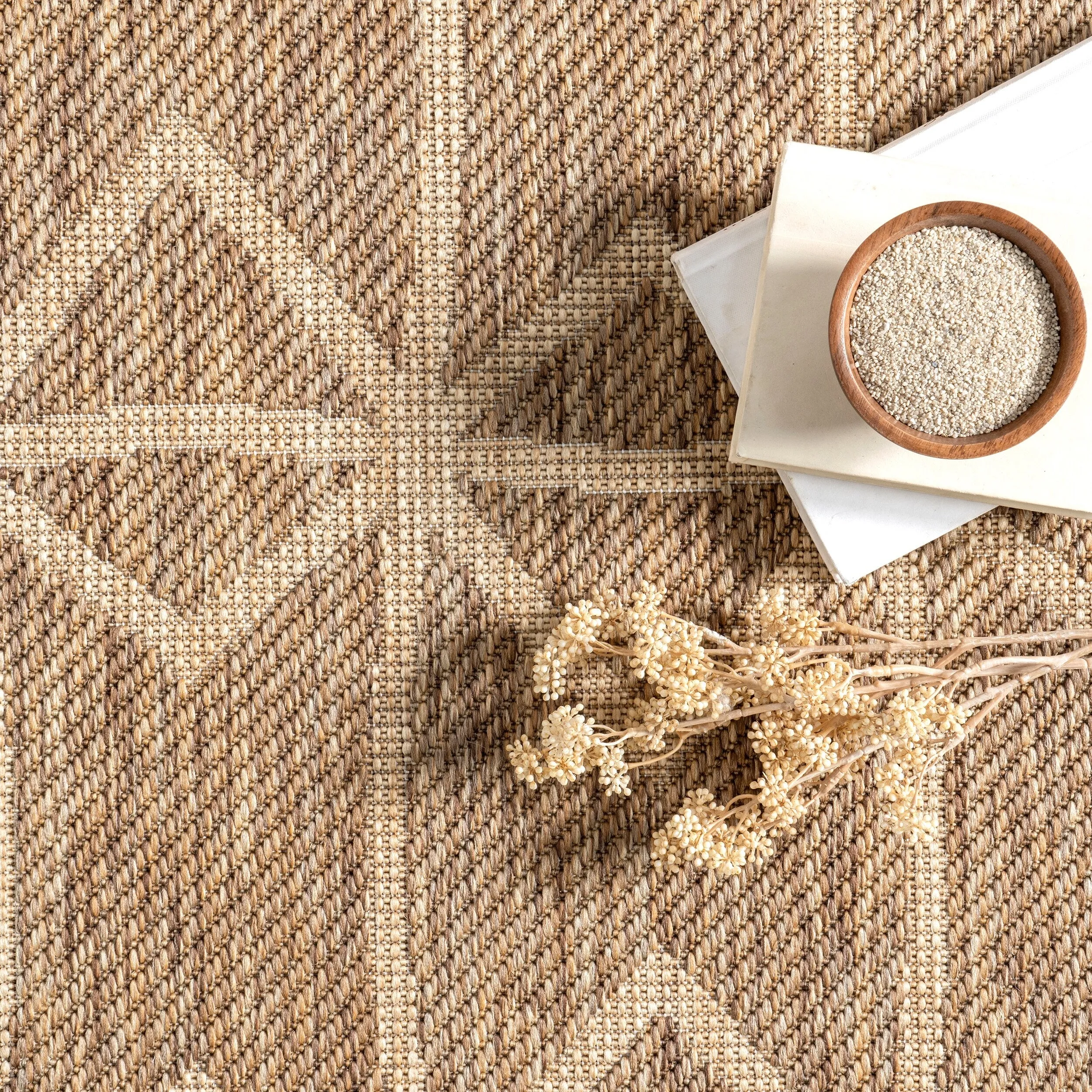 Nuloom Saunders Geometric Indoor/Outdoor Area Rug