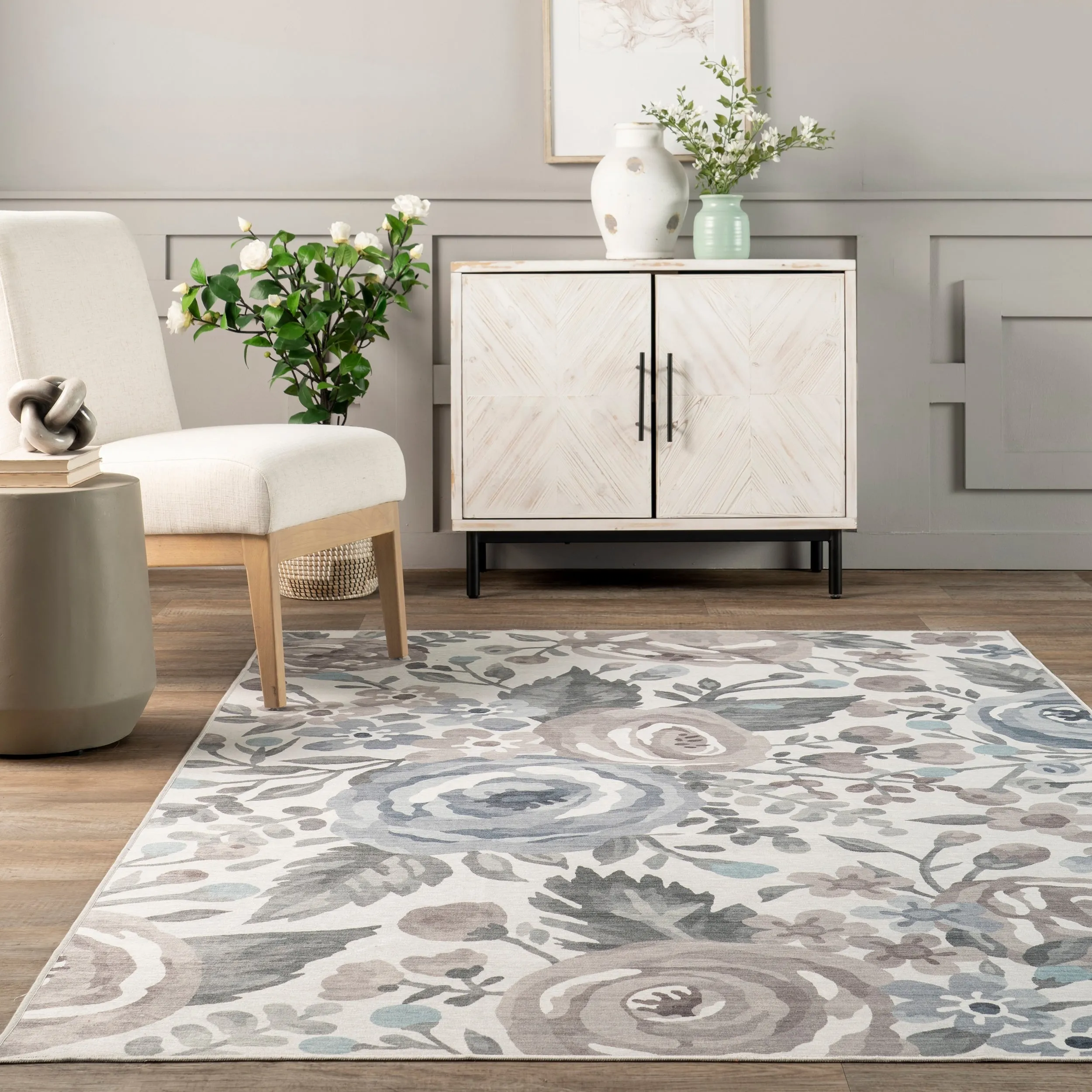Nuloom Tiffani Floral Machine Washable SplashGuard Area Rug