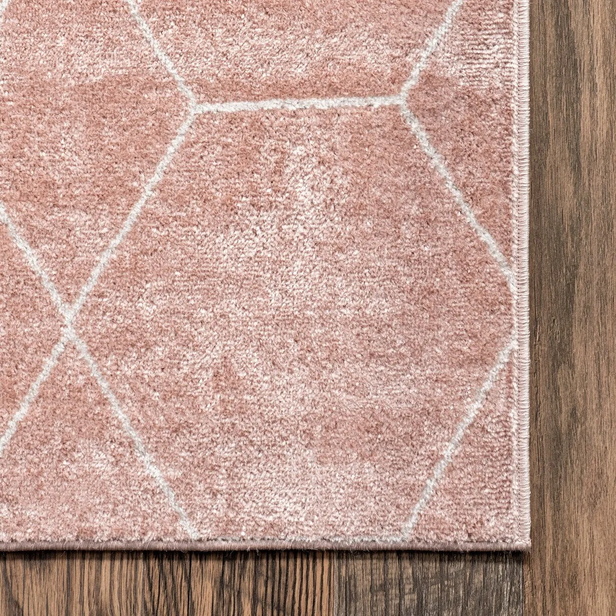 Nuloom Veronica Geometric Honeycomb Area Rug