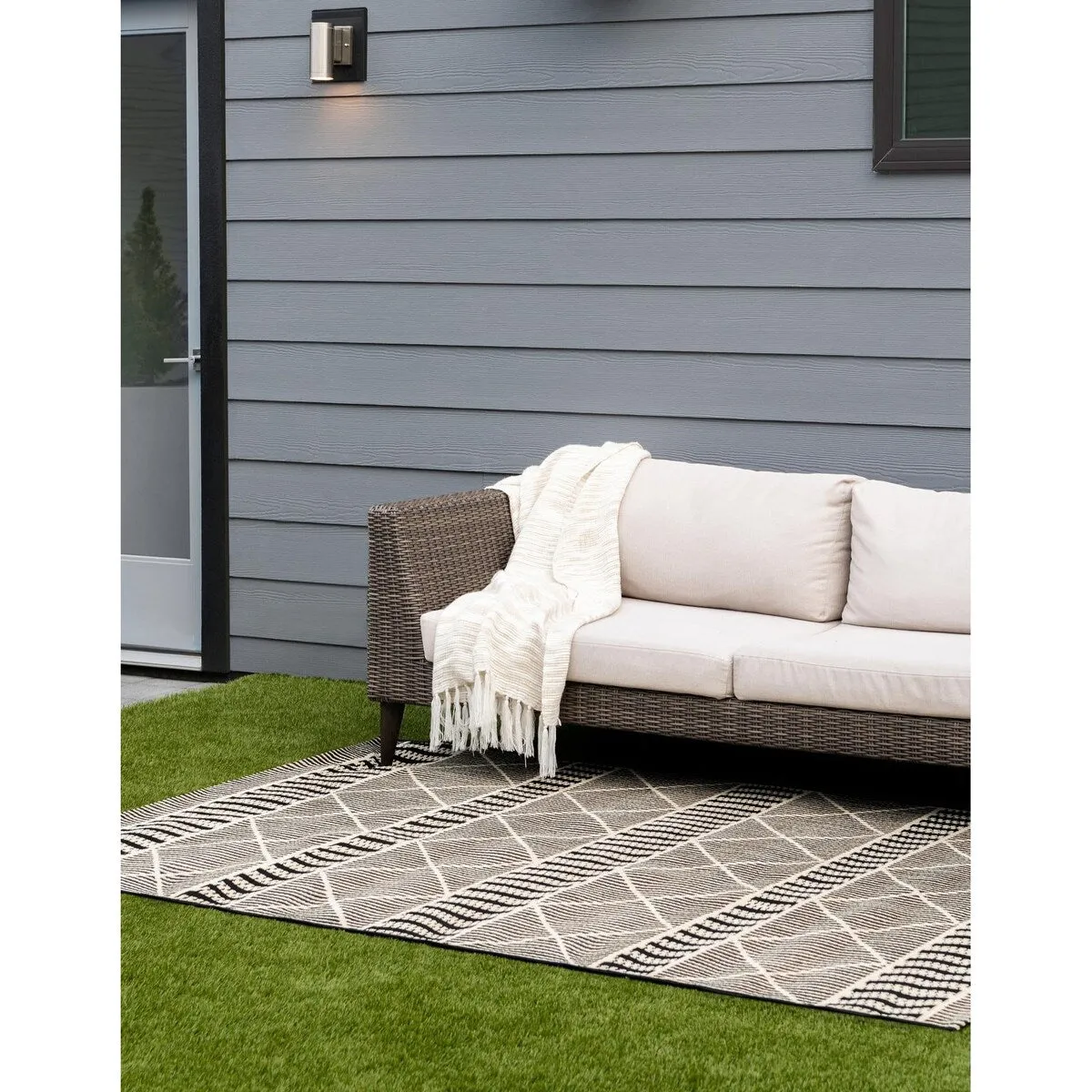 Outdoor Khence Collection Area Rug