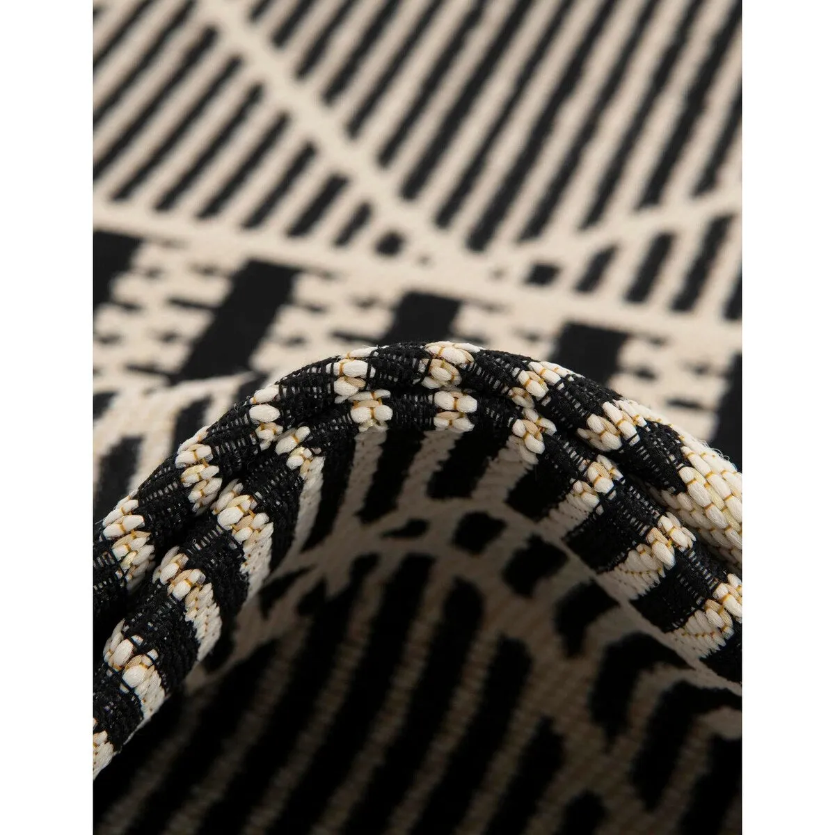Outdoor Khence Collection Area Rug