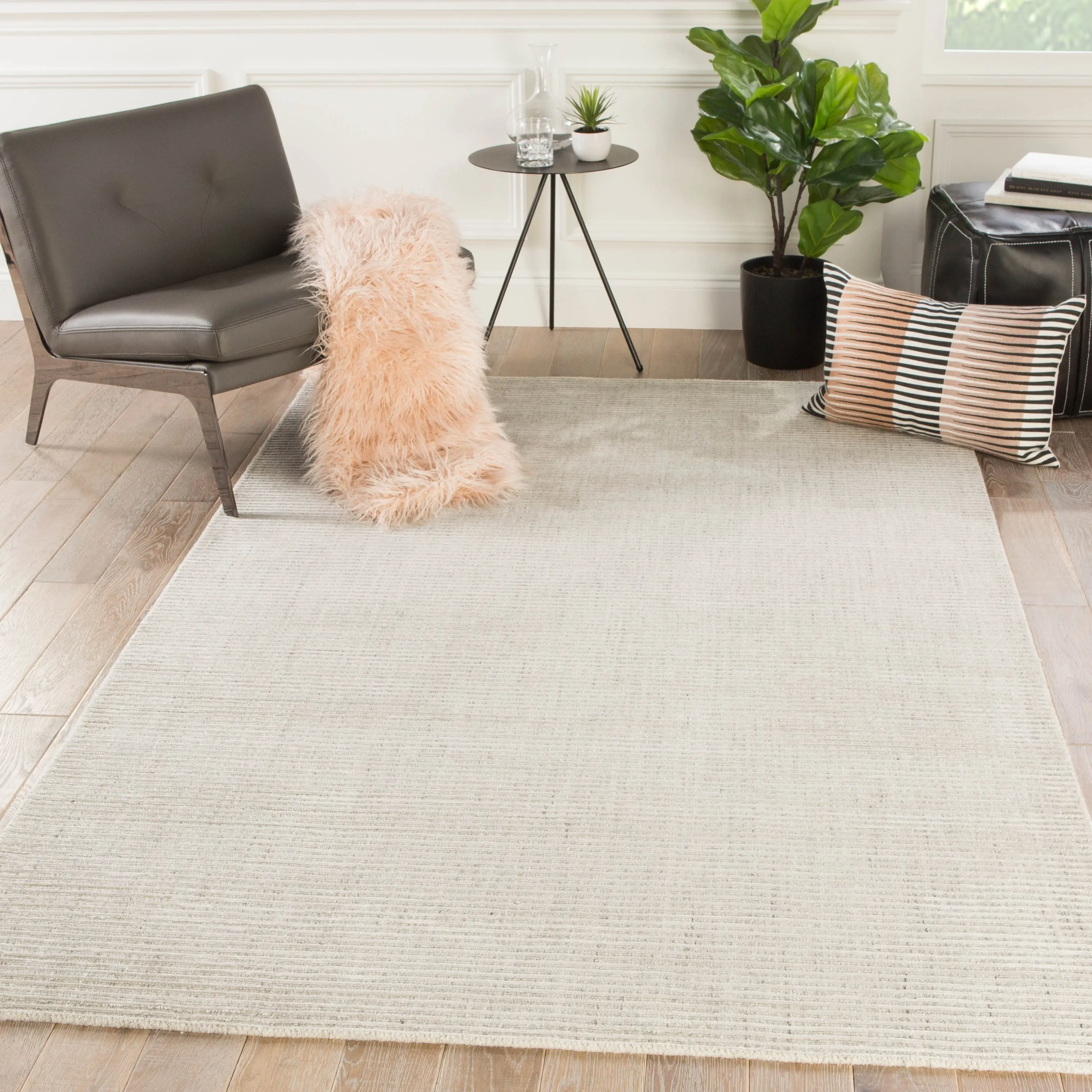 Phase Handmade Solid Color Textured Wool/ Viscose Area Rug