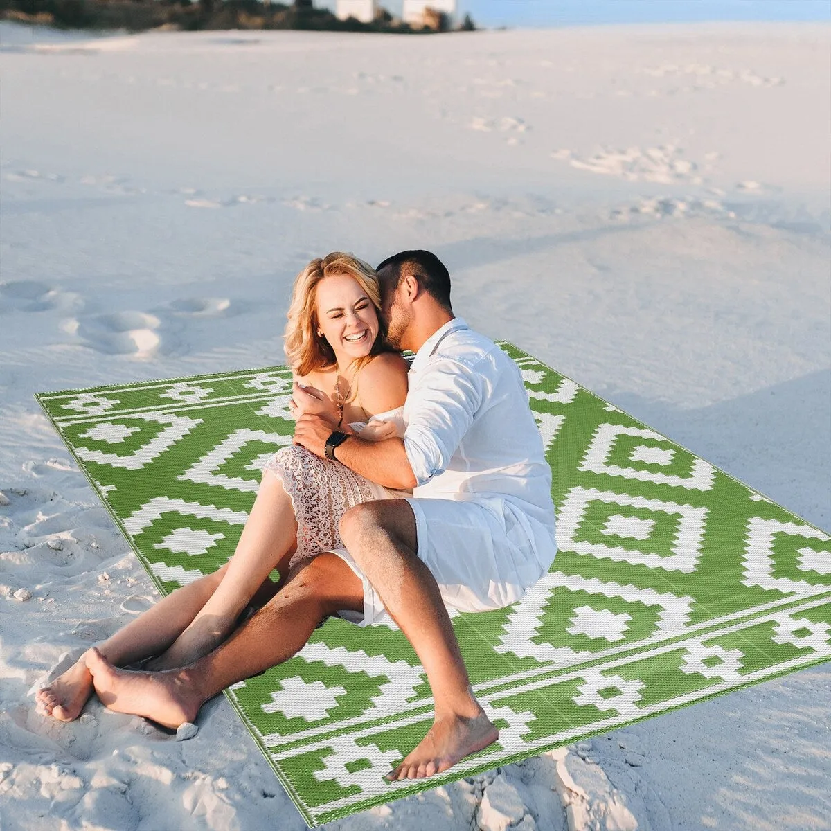 Playa Rug Outdoor Recycled Reversible Plastic Folded Mat/Rug Milan Collection Lightweight & Weather. Water and UV Resistant