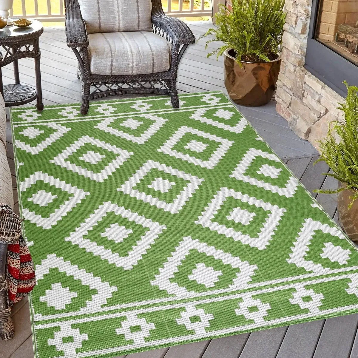 Playa Rug Outdoor Recycled Reversible Plastic Folded Mat/Rug Milan Collection Lightweight & Weather. Water and UV Resistant