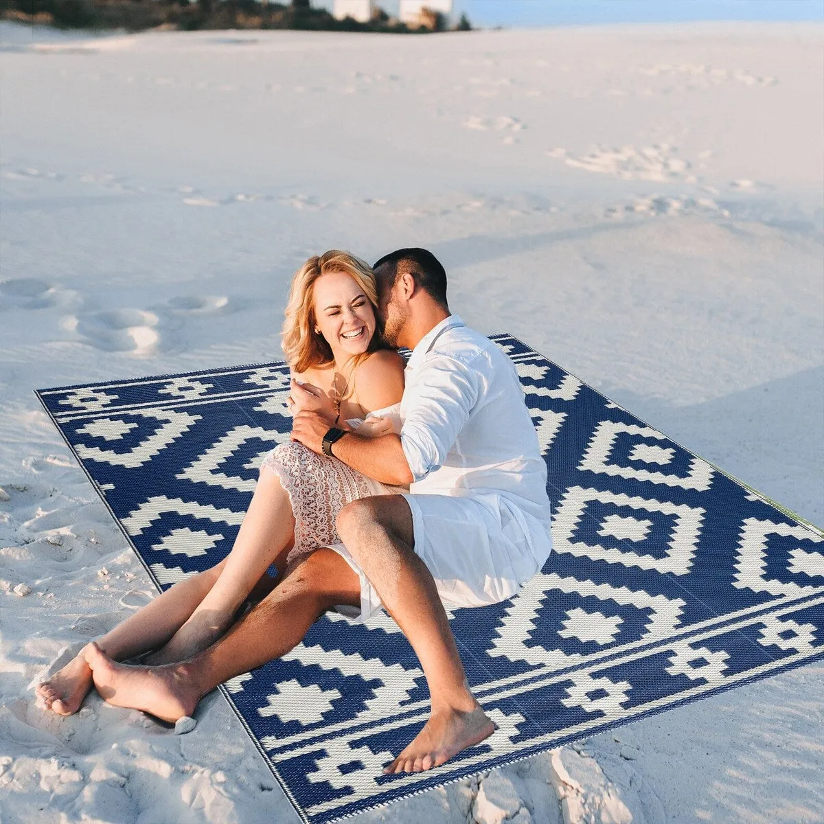 Playa Rug Outdoor Recycled Reversible Plastic Folded Mat/Rug Milan Collection Lightweight & Weather. Water and UV Resistant