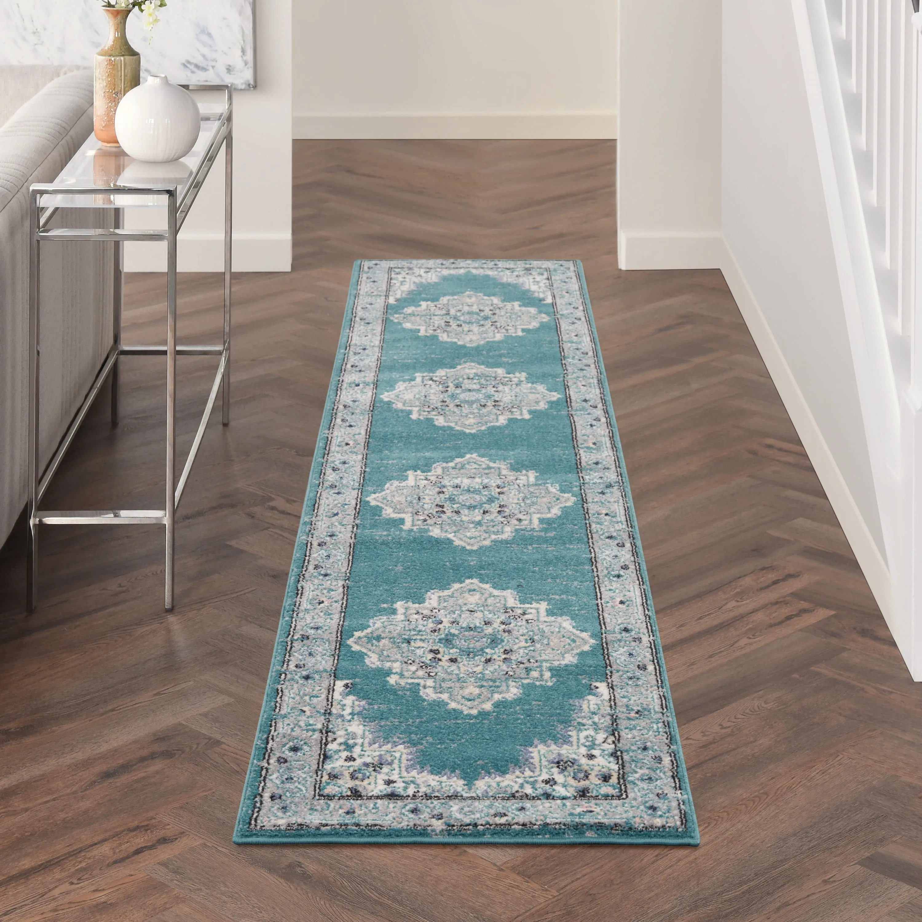Porch & Den Dobbin Vintage Persian Medallion Farmhouse Area Rug