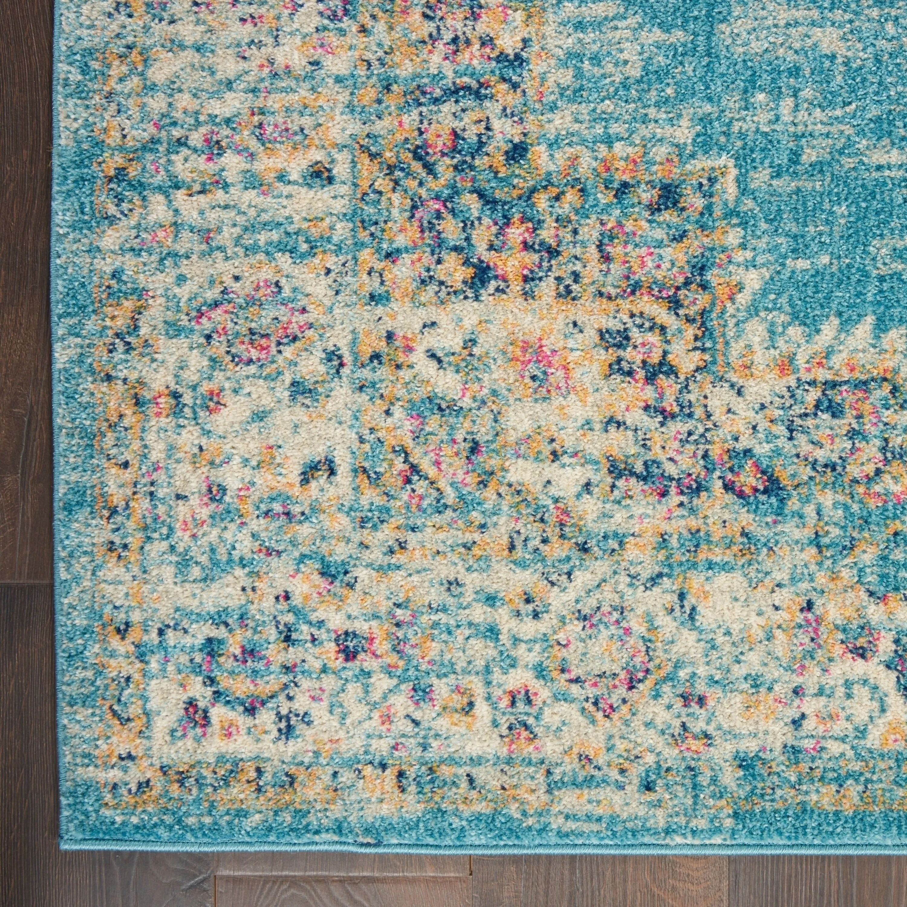 Porch & Den Dobbin Vintage Persian Medallion Farmhouse Area Rug