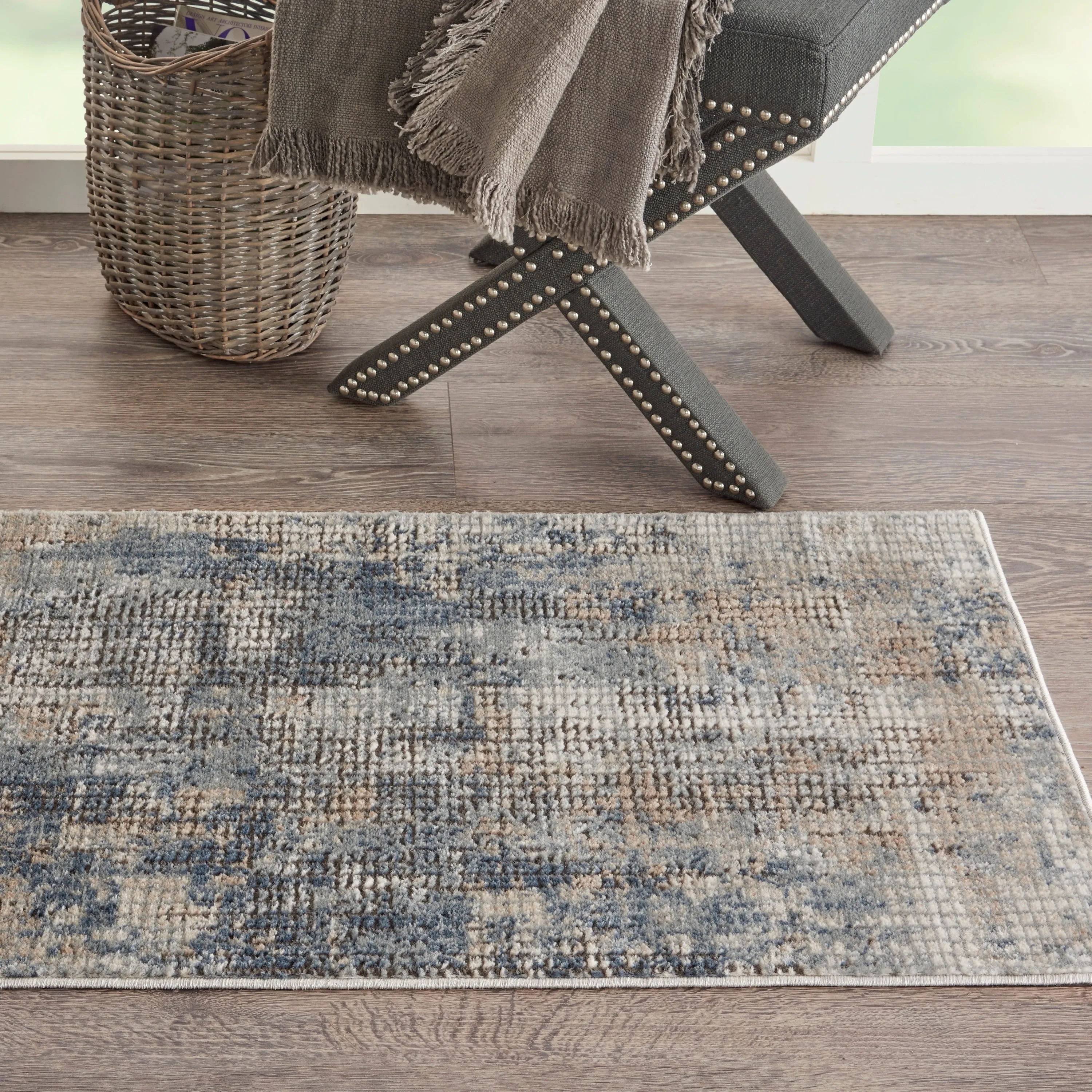Porch & Den Meadowbrook Distressed Area Rug