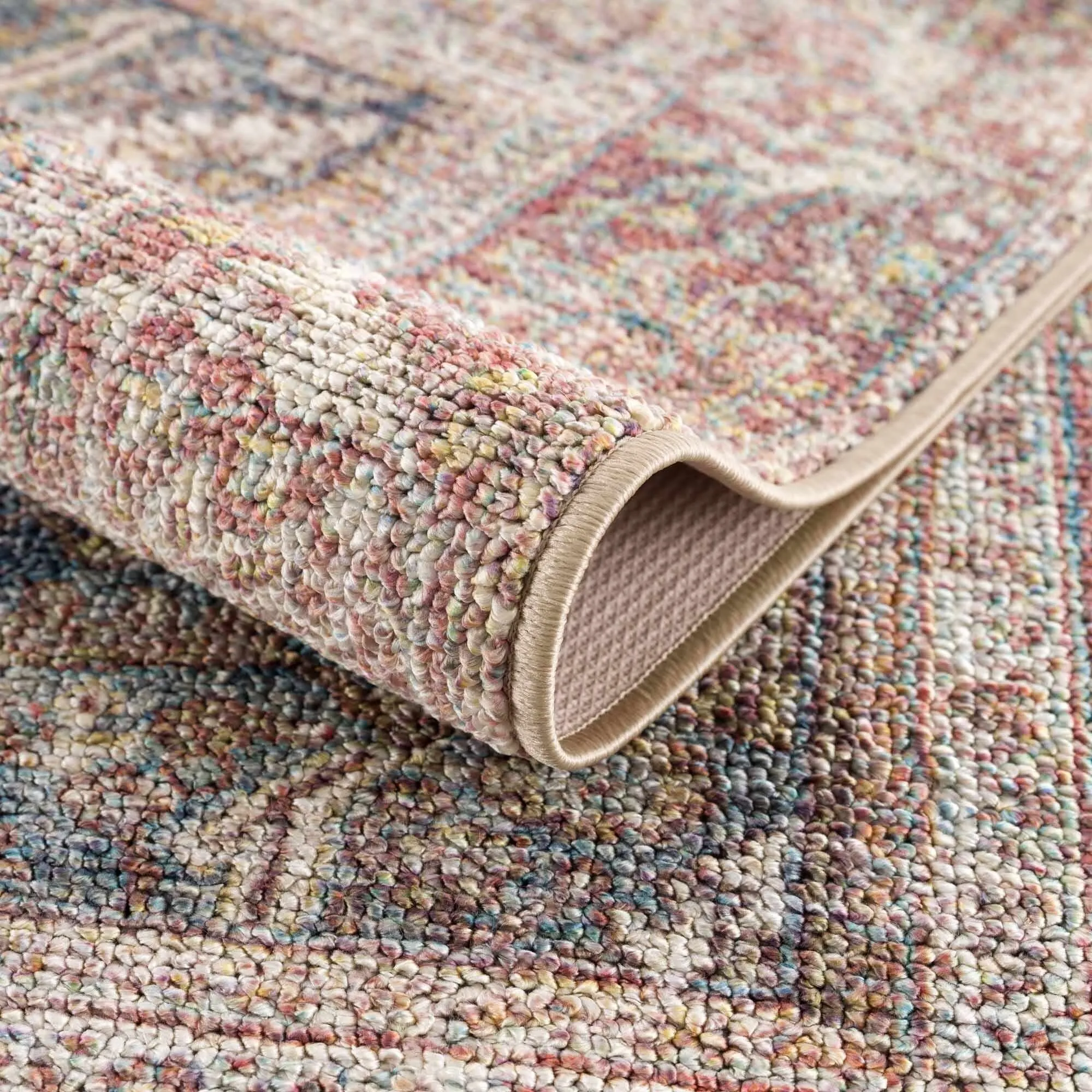 Reseca Oriental Traditional Vintage Distressed Machine Washable Area Rug