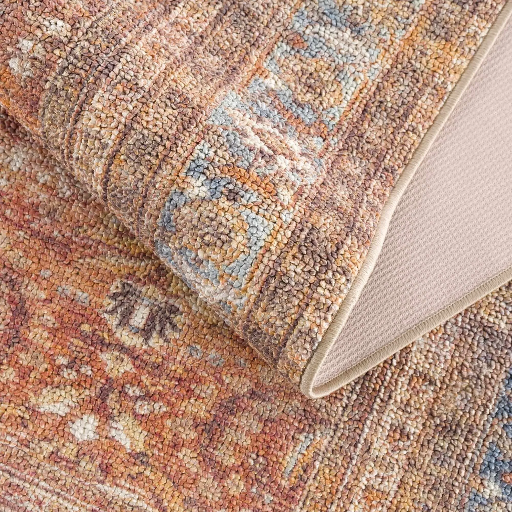 Reseca Oriental Traditional Vintage Distressed Machine Washable Area Rug