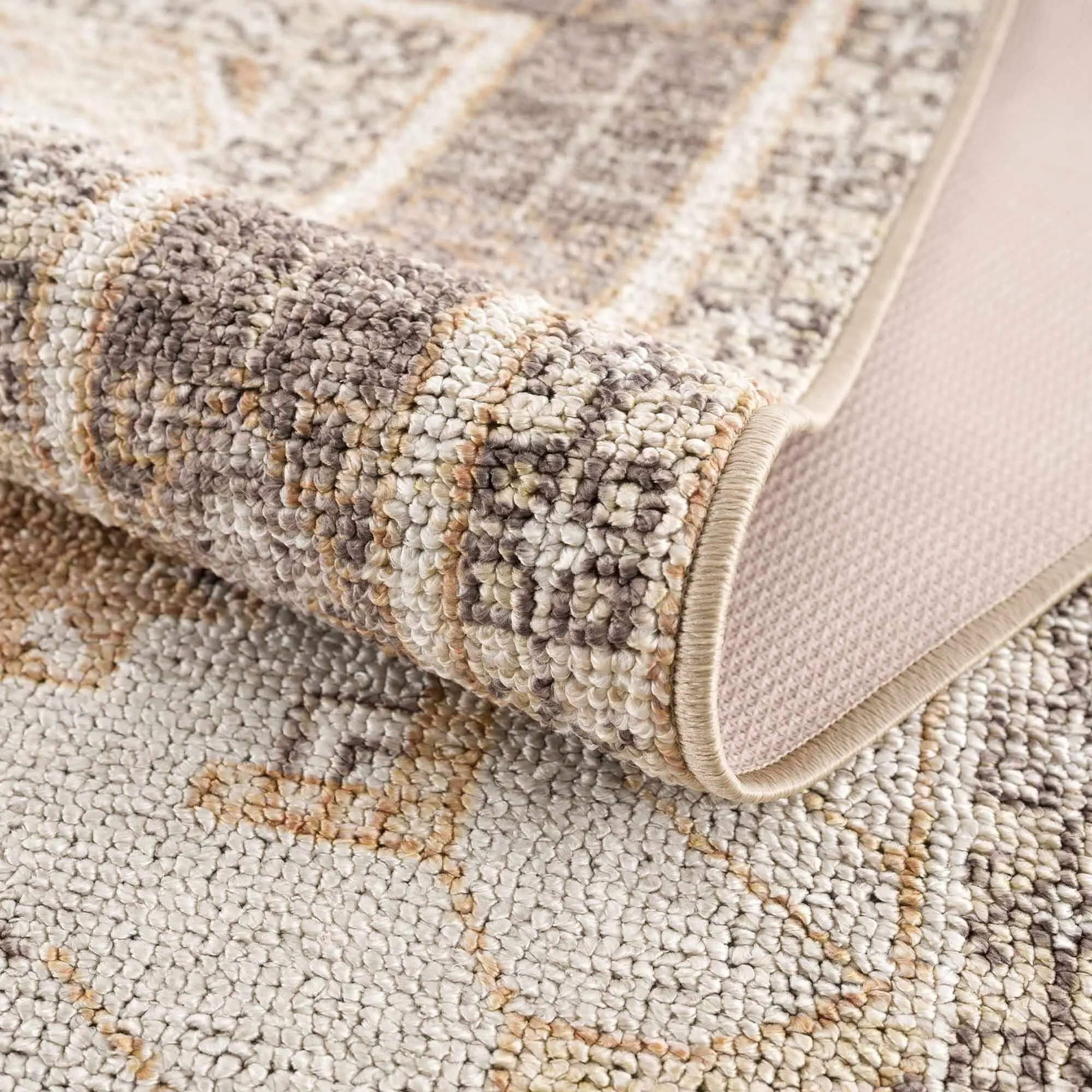 Reseca Oriental Traditional Vintage Distressed Machine Washable Area Rug