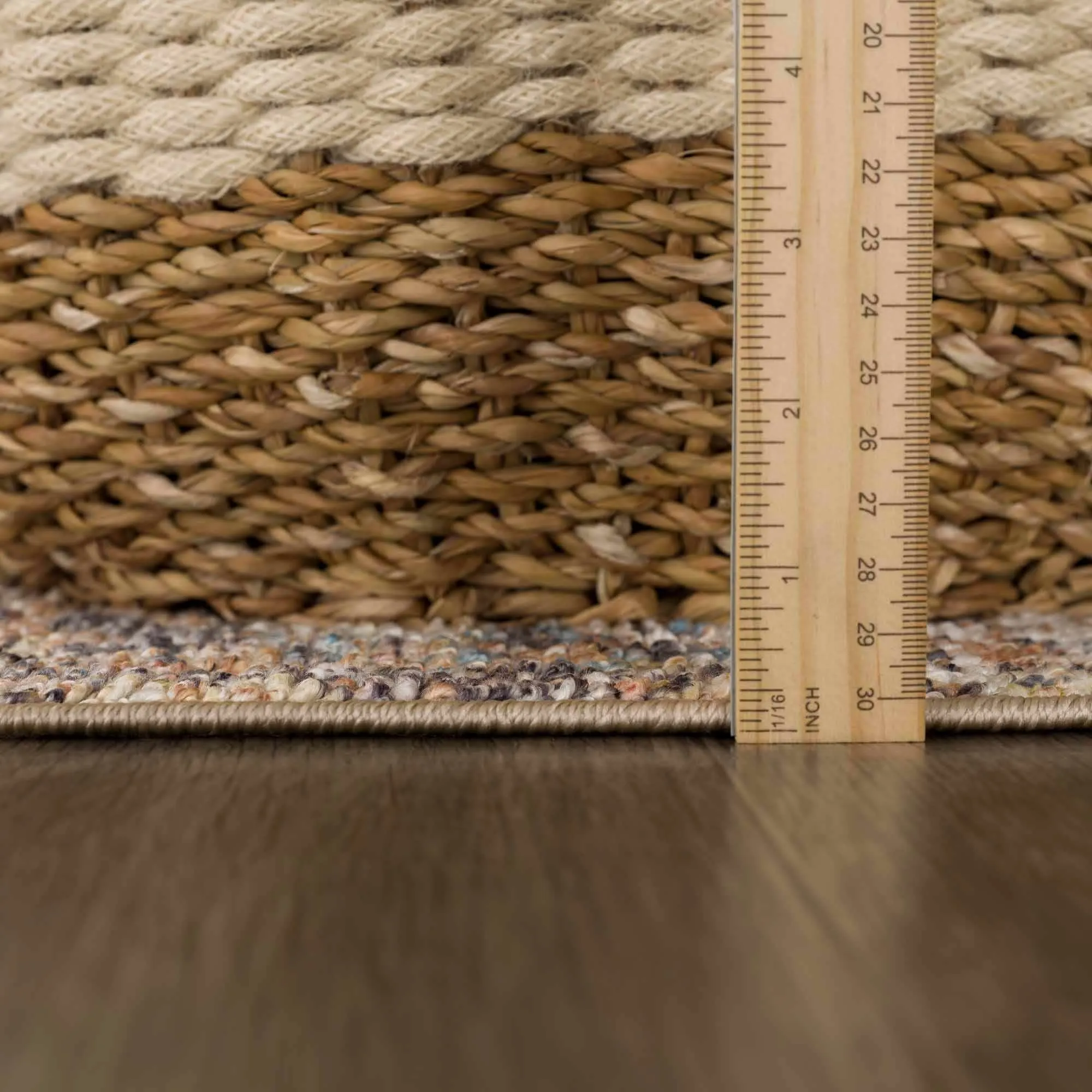 Reseca Oriental Traditional Vintage Distressed Machine Washable Area Rug