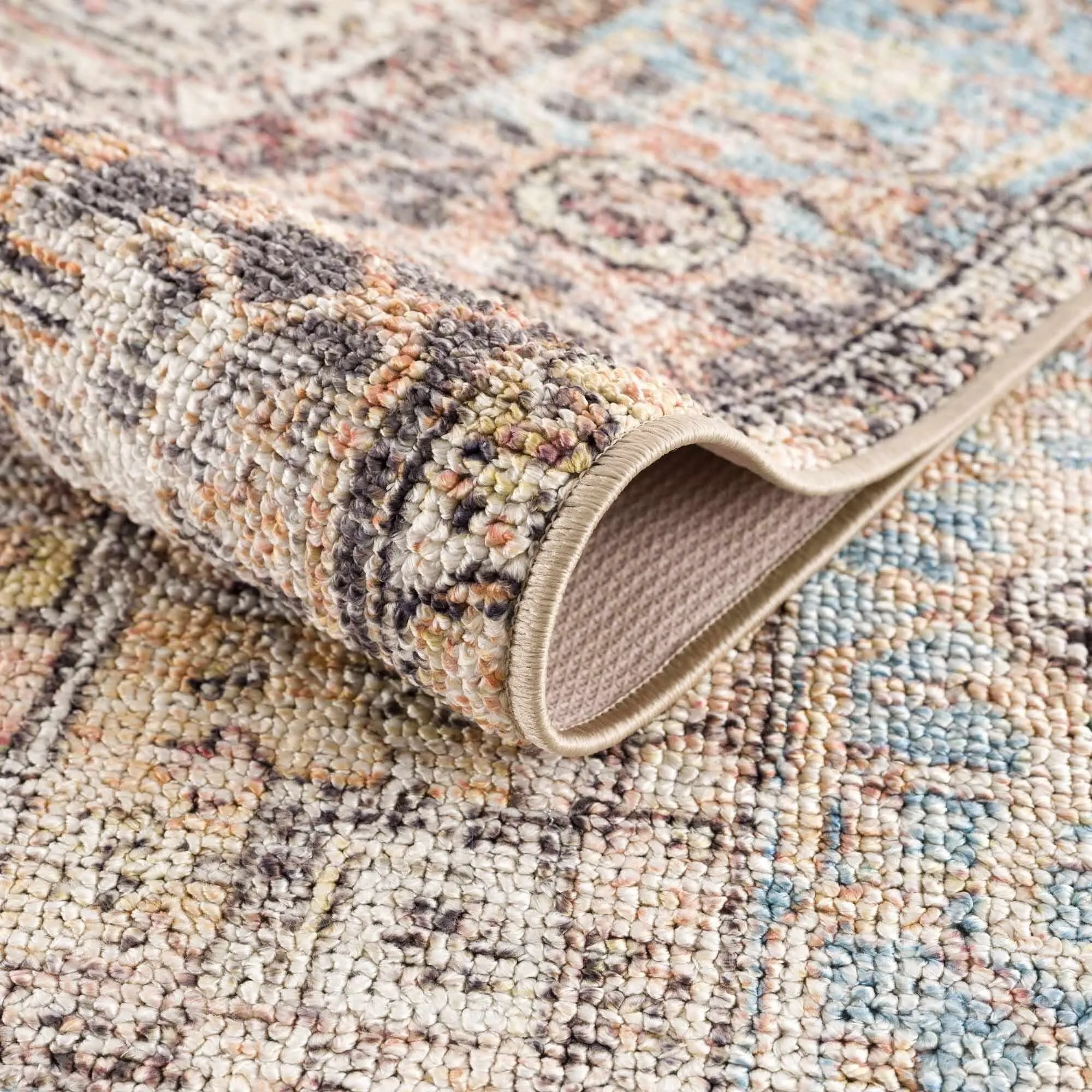 Reseca Oriental Traditional Vintage Distressed Machine Washable Area Rug