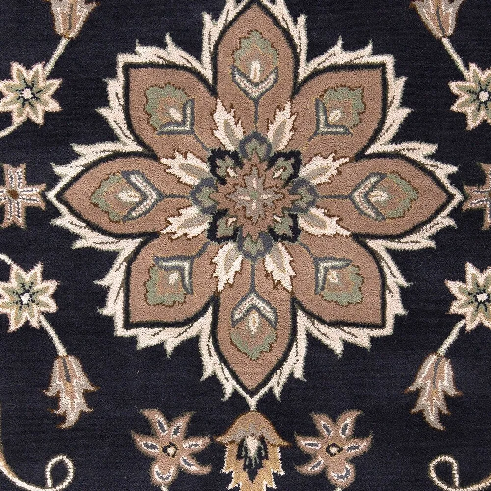 Robyn Handmade Transitional Medallion Wool Area Rug