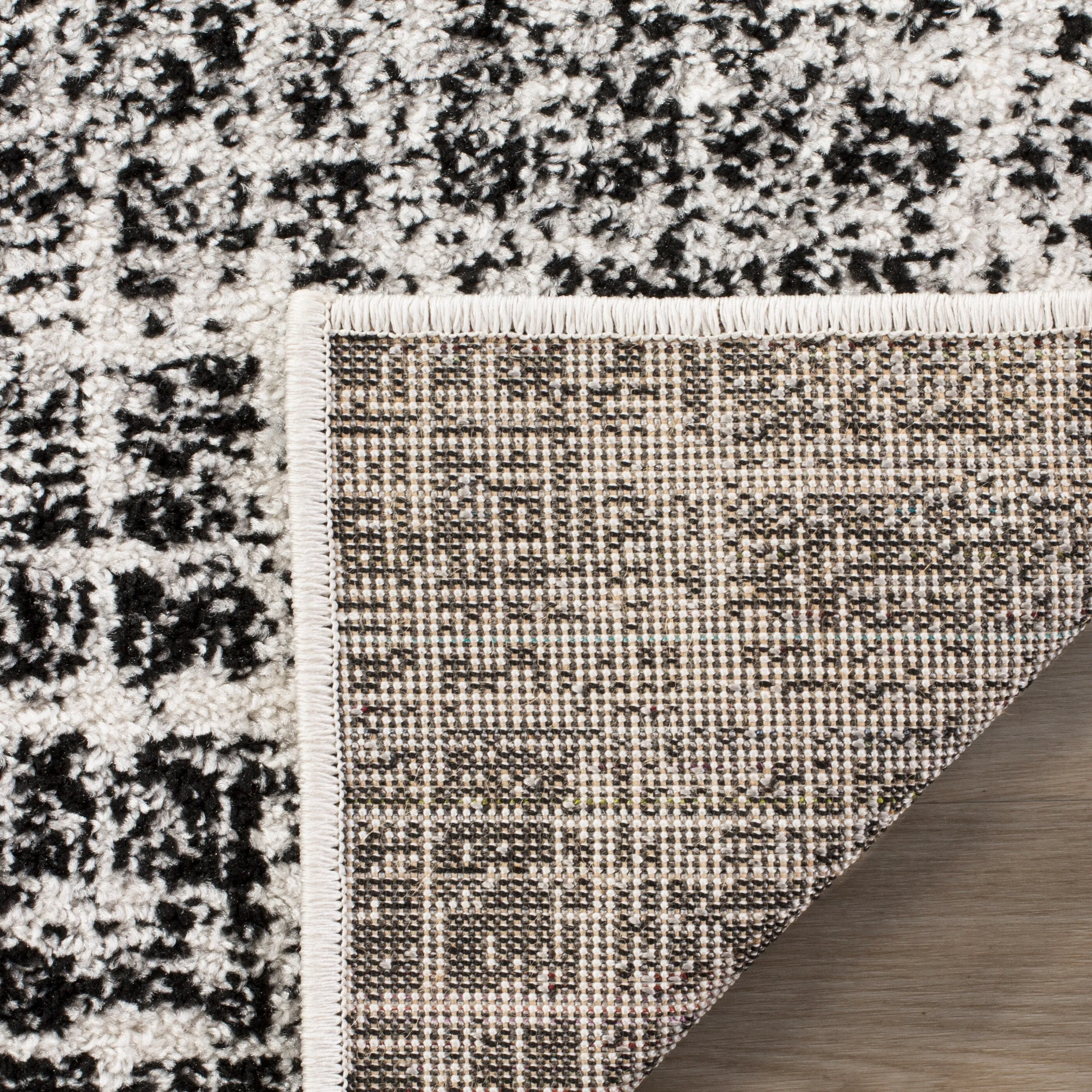 SAFAVIEH Adirondack Anri Modern Distressed Rug