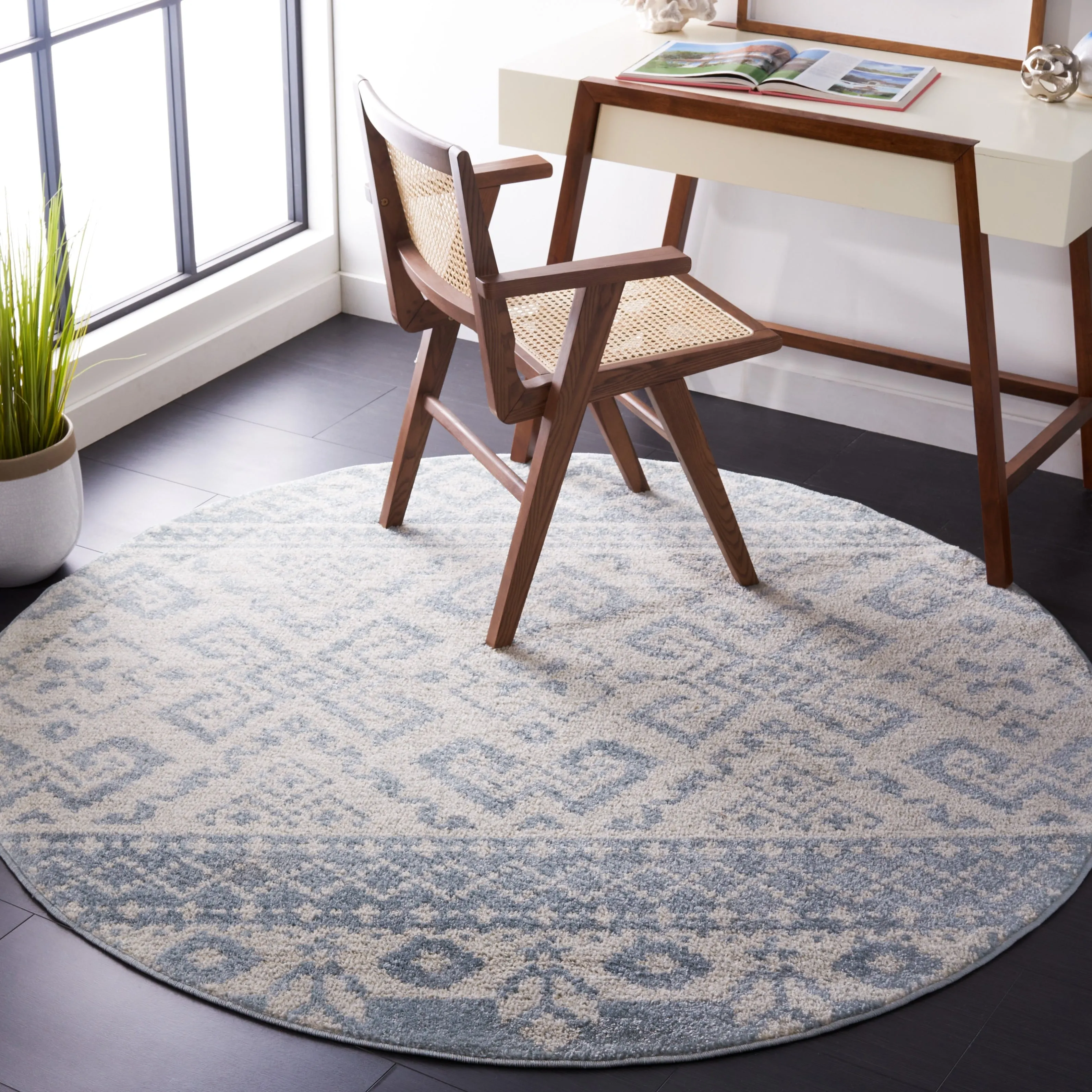SAFAVIEH Adirondack Barlina Rustic Boho Rug