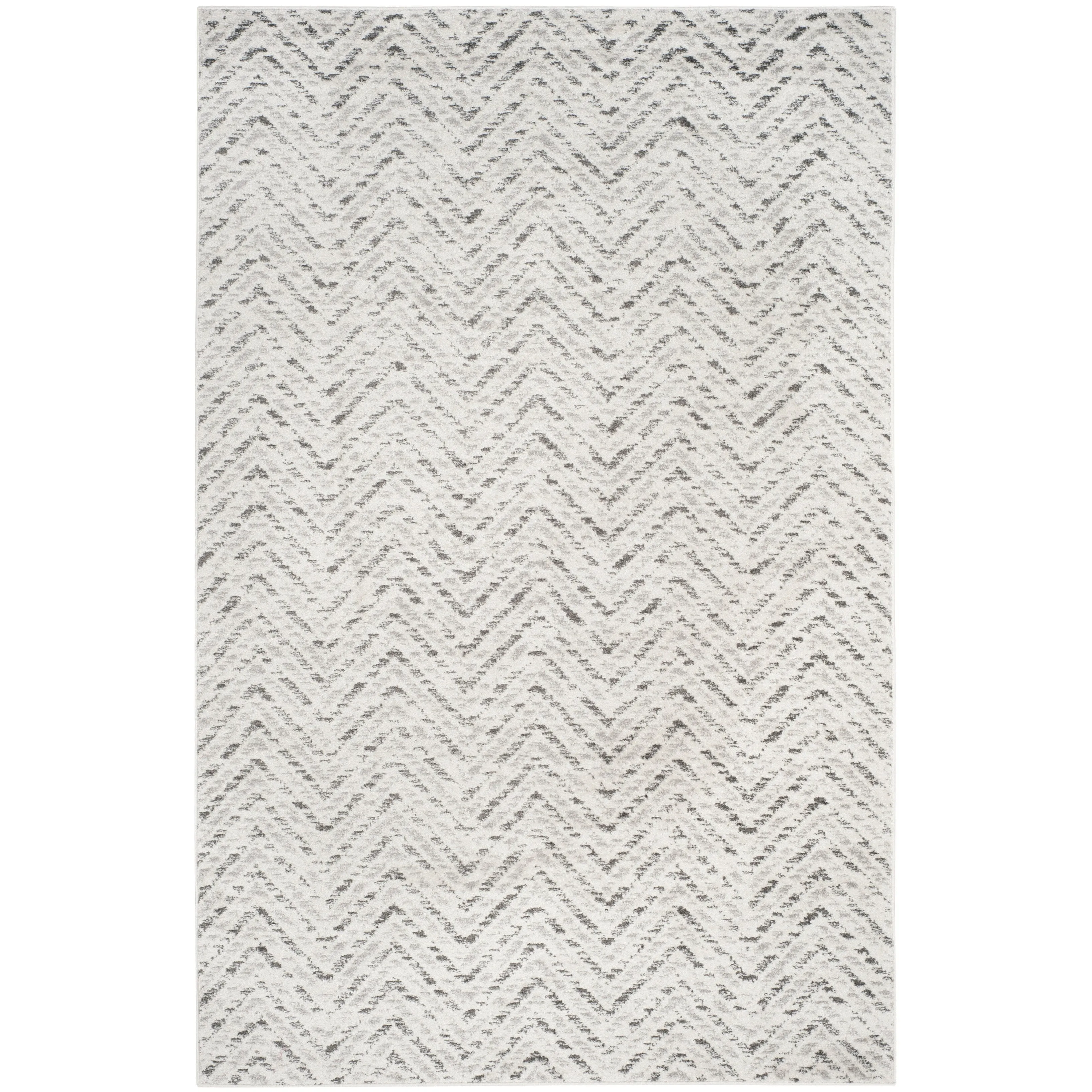 SAFAVIEH Adirondack Hildegard Chevron Distressed Rug