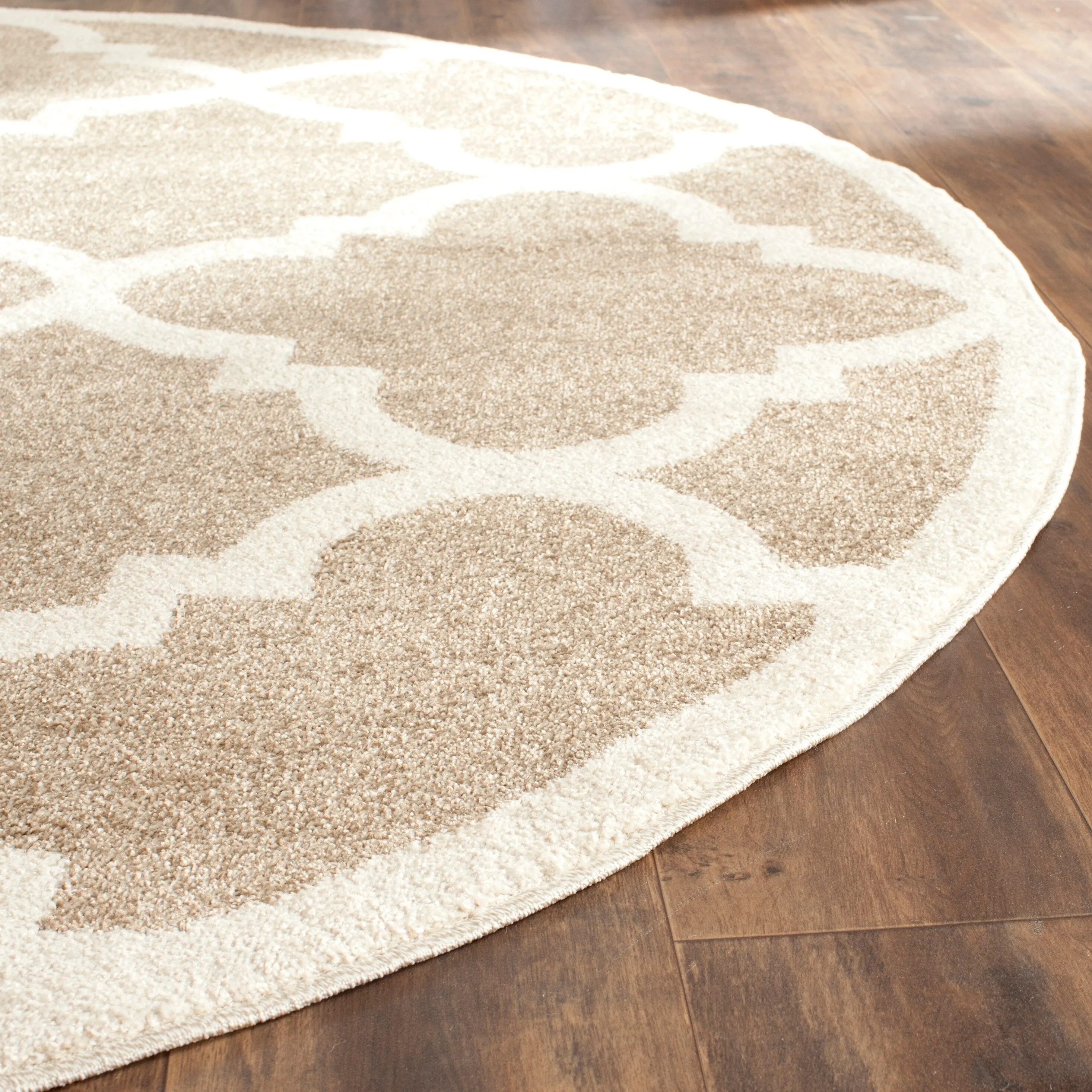 SAFAVIEH Amherst Elvana Modern Rug