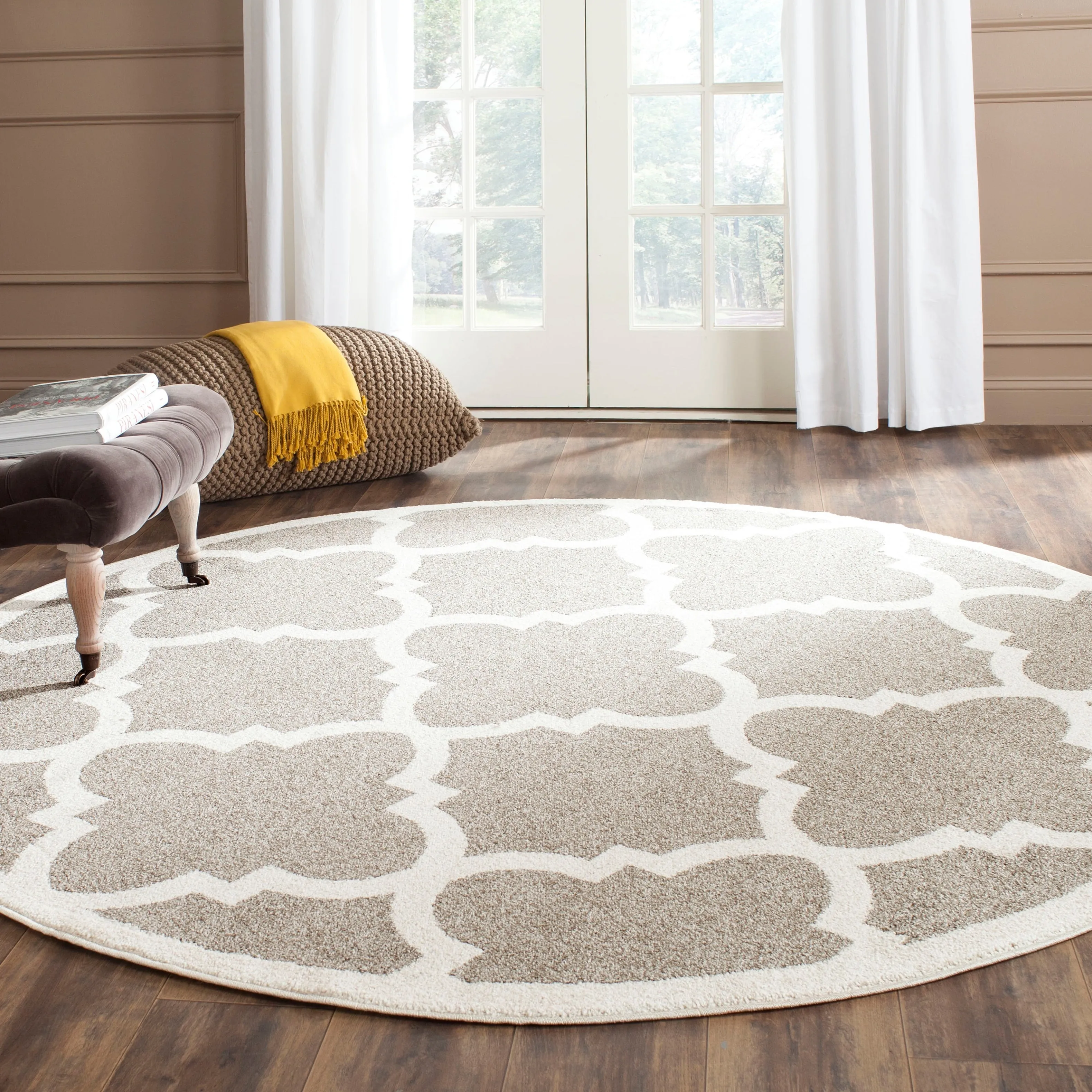 SAFAVIEH Amherst Elvana Modern Rug