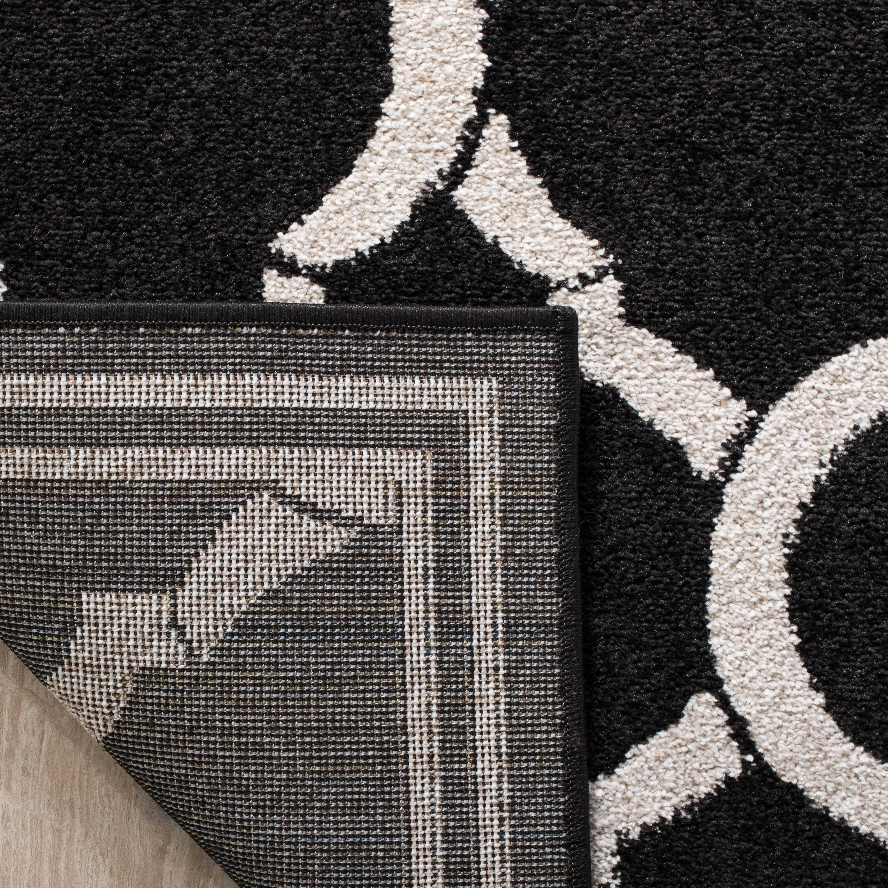 SAFAVIEH Amherst Huynh Modern Rug
