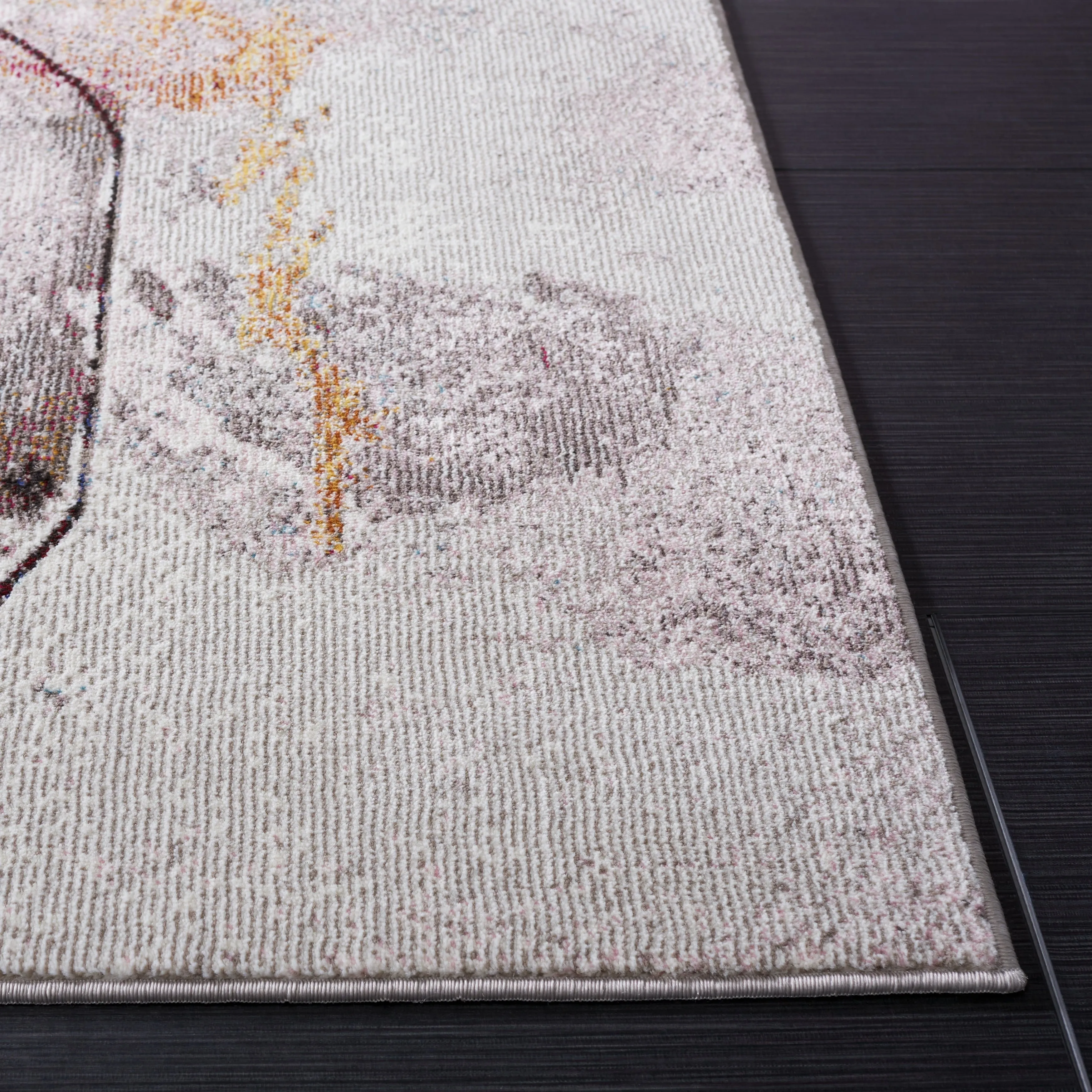 SAFAVIEH Aria Kiwako Modern Abstract Rug