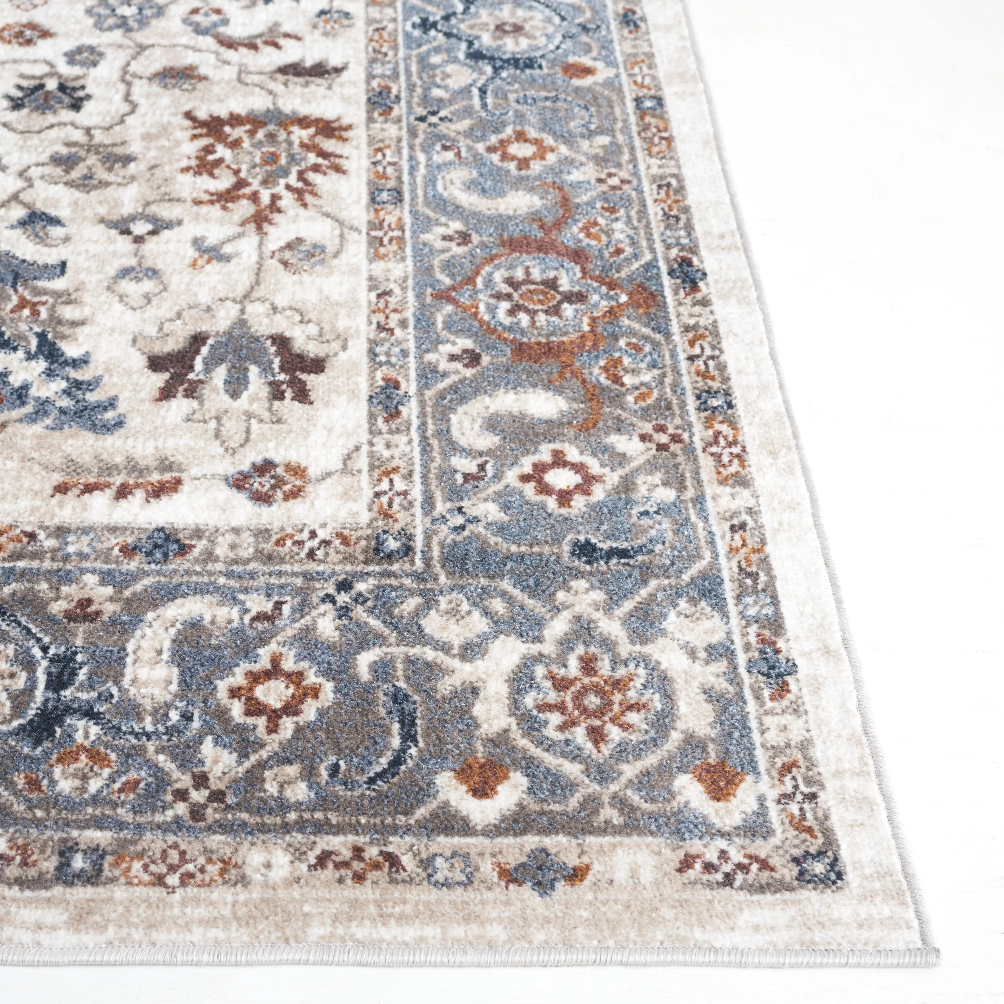 SAFAVIEH Bayside Machine Washable Boel Oriental Rug
