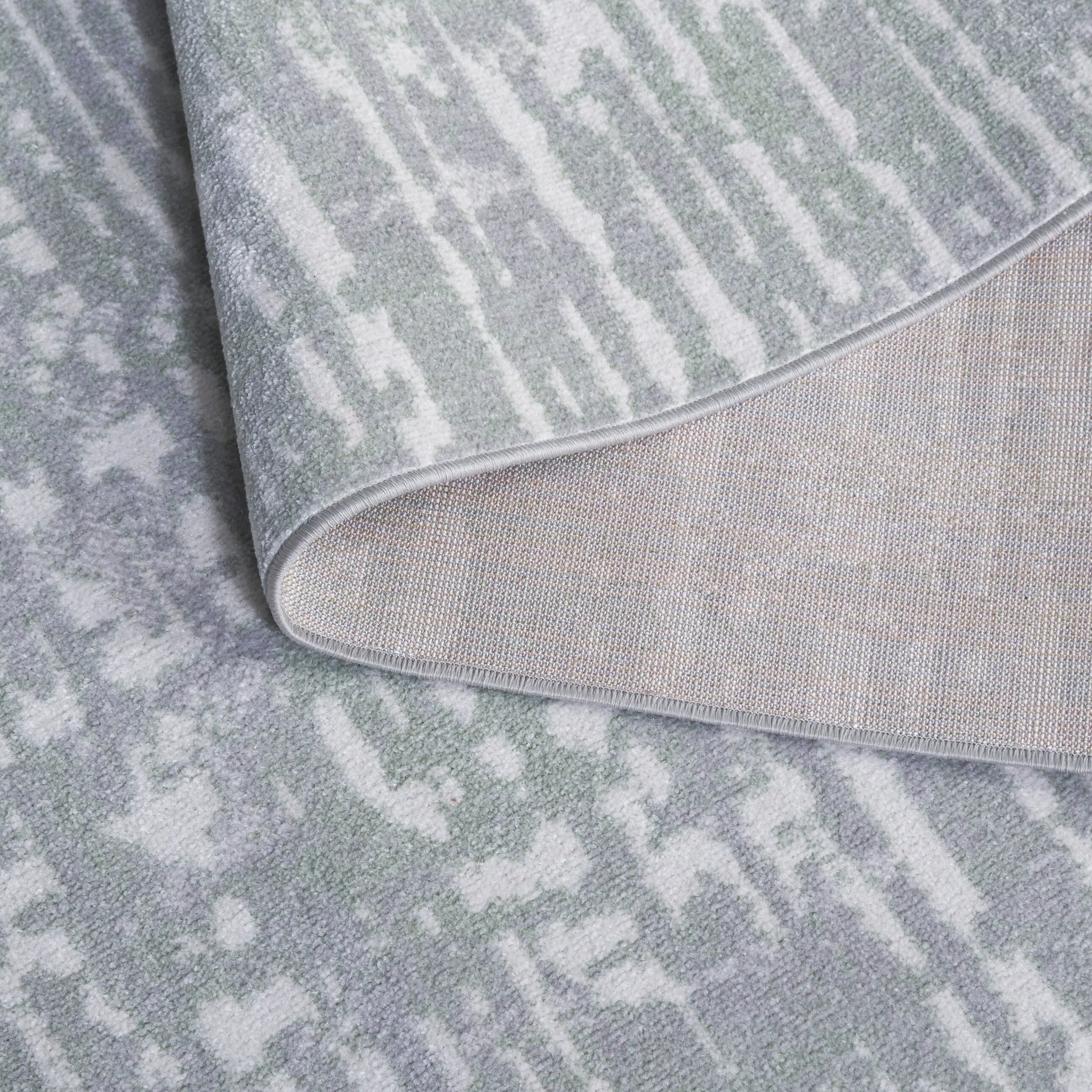 SAFAVIEH Bayside Machine Washable Neshka Modern Abstract Rug