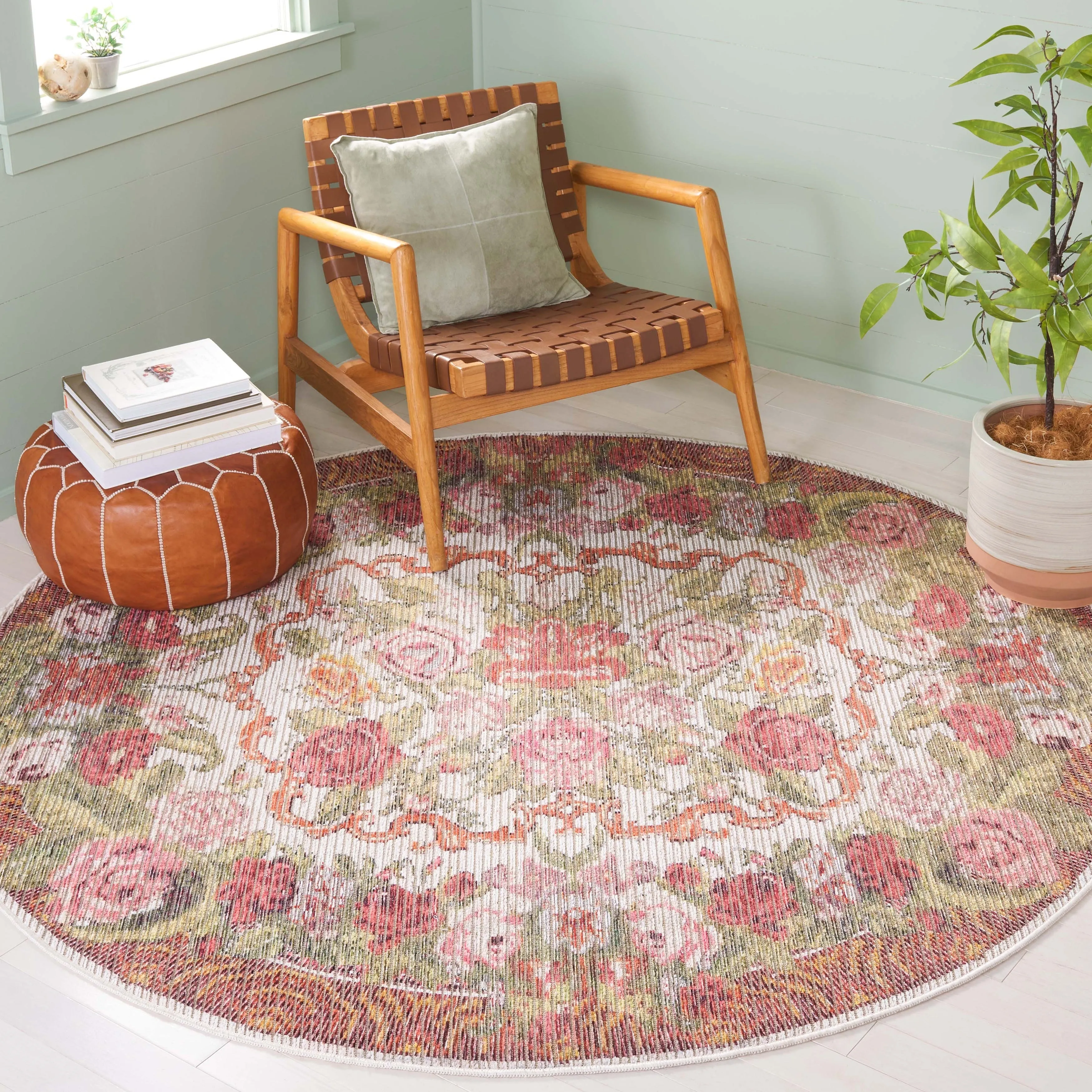 SAFAVIEH Besarabian Machine Washable Jyotsna French Country Rug