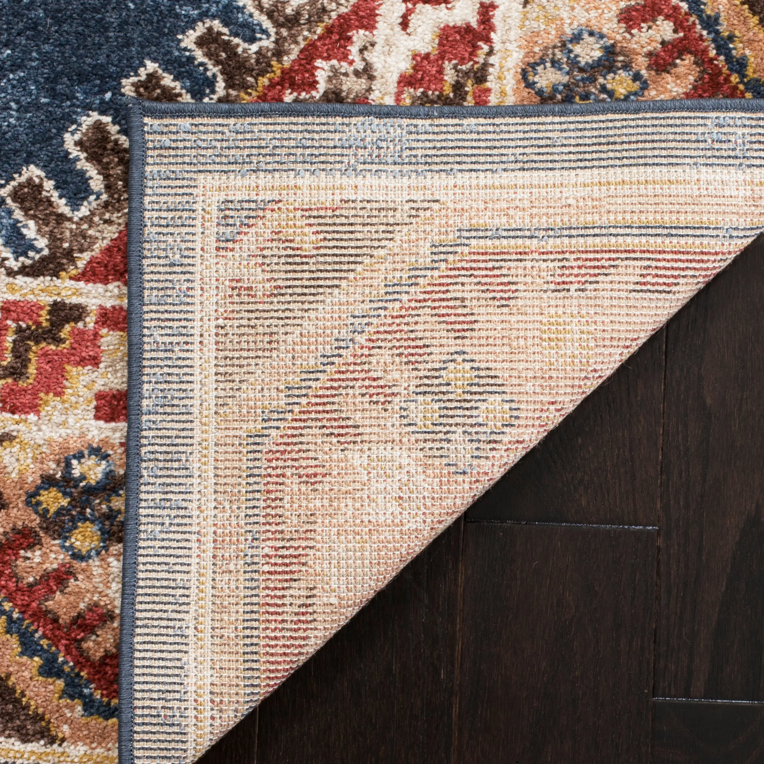 SAFAVIEH Bijar Corline Traditional Distressed Oriental Rug