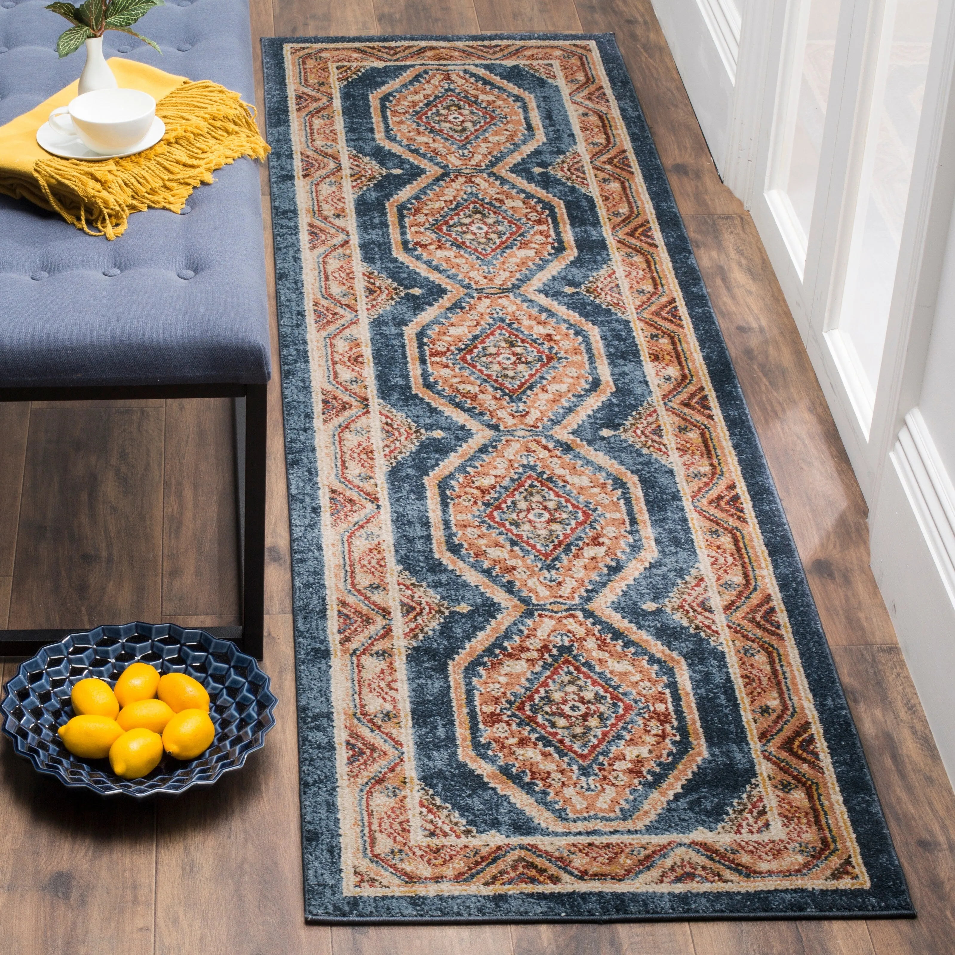 SAFAVIEH Bijar Corline Traditional Distressed Oriental Rug