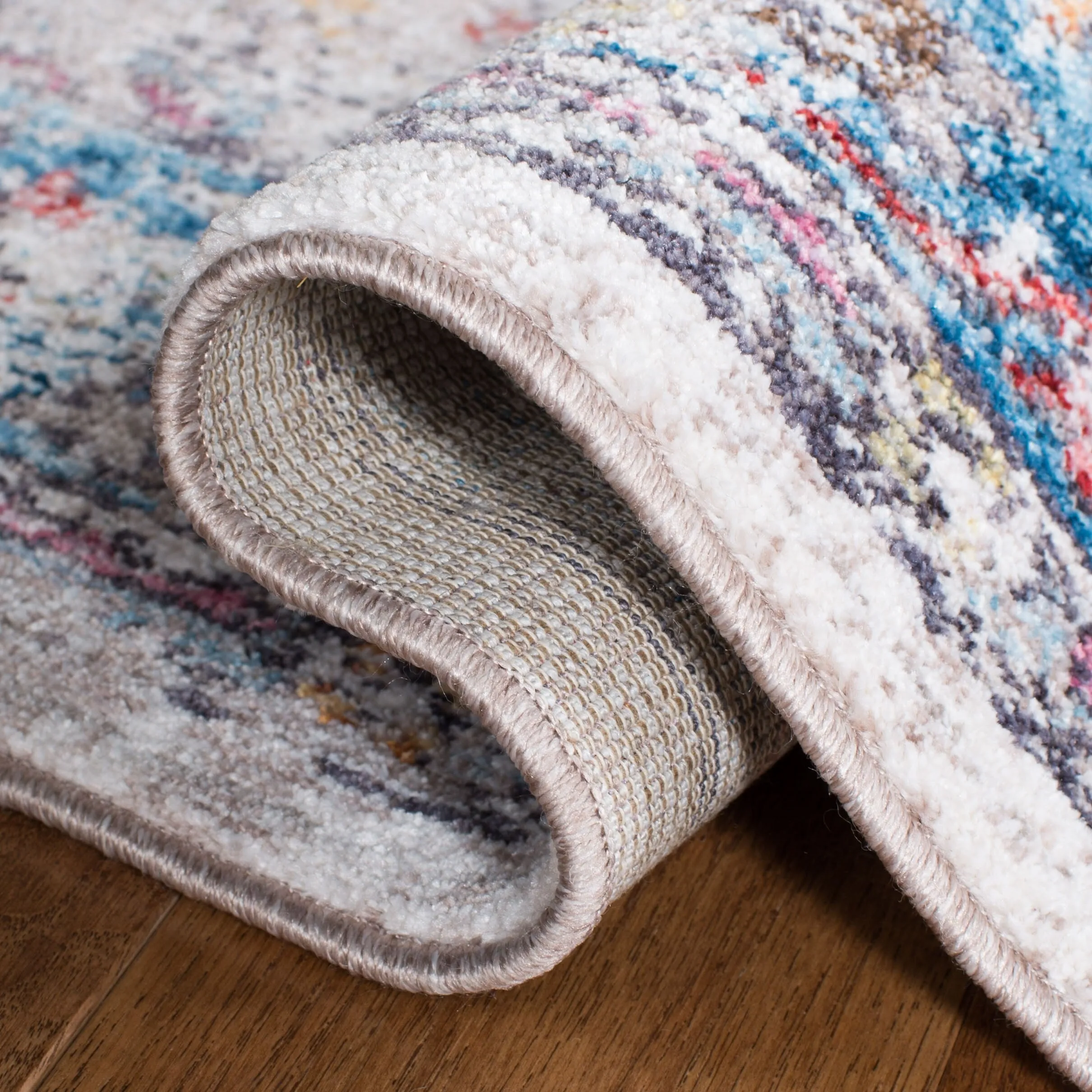 SAFAVIEH Bristol Janushka Vintage Boho Oriental Polyester Rug